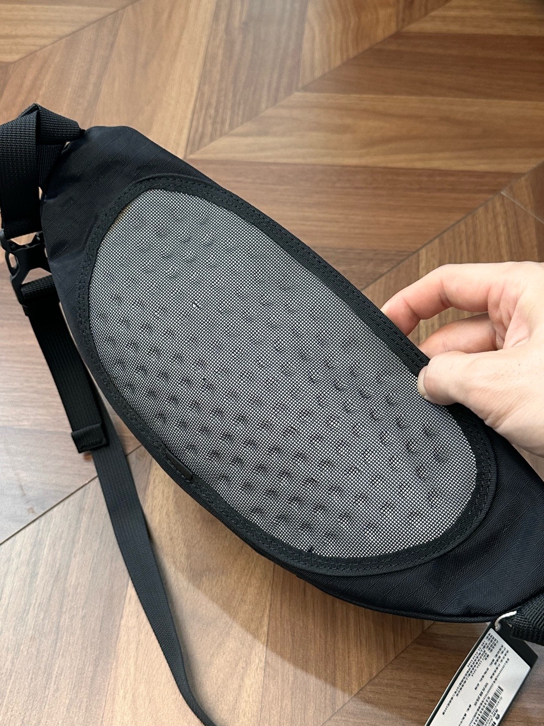 Сумка поясная в стиле Arc’teryx Granville Crossbody Bag чёрного цвета