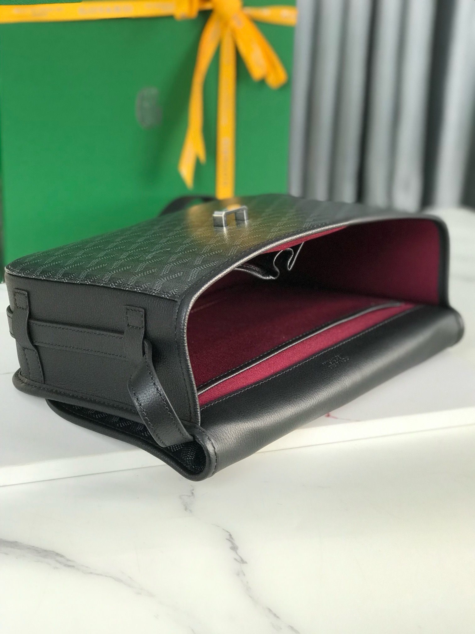 Сумка женская Goyard Belvédère II чёрного цвета
