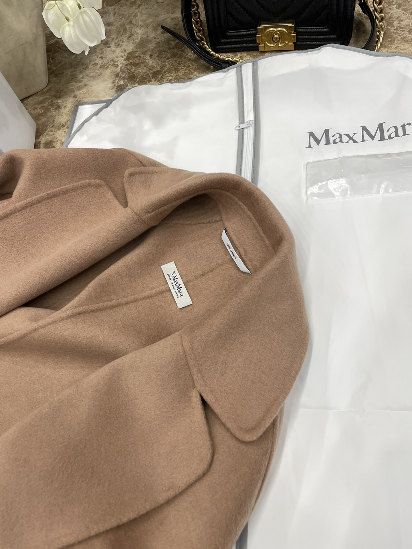 Пальто женское в стиле Max Mara Elisa верблюжьего цвета с поясом