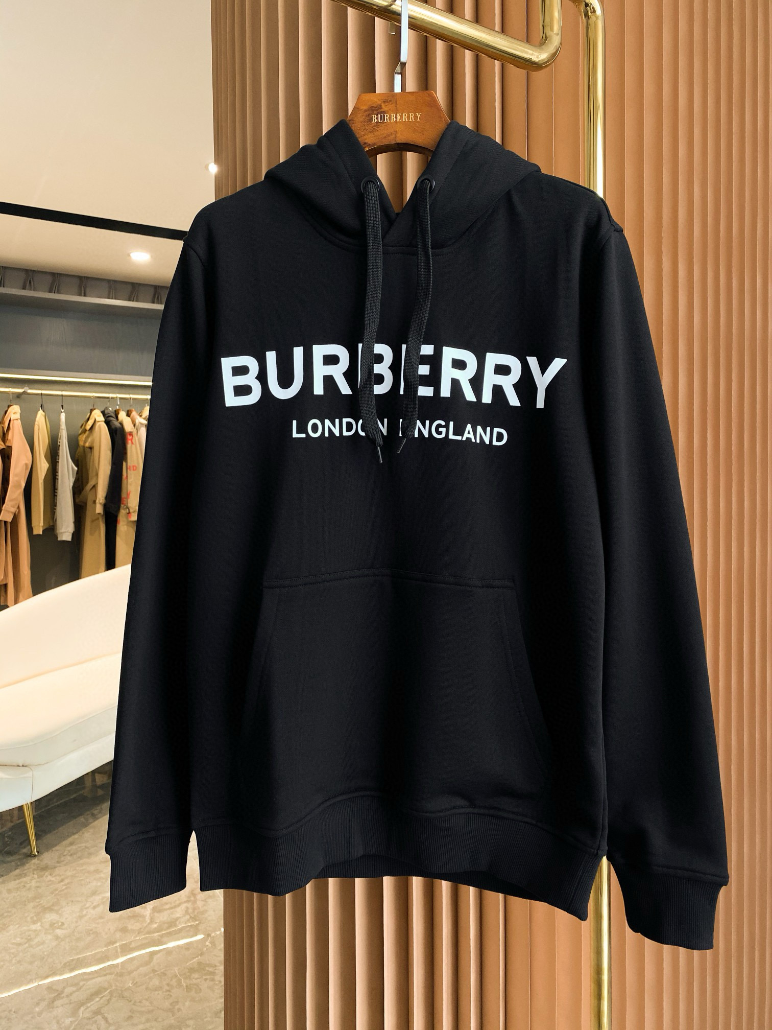 Худи унисекс в стиле Burberry из плотного флиса чёрного цвета