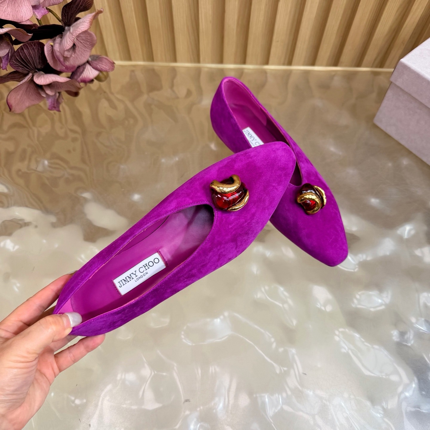 Балетки женские Jimmy Choo Margot Flat фиолетового цвета