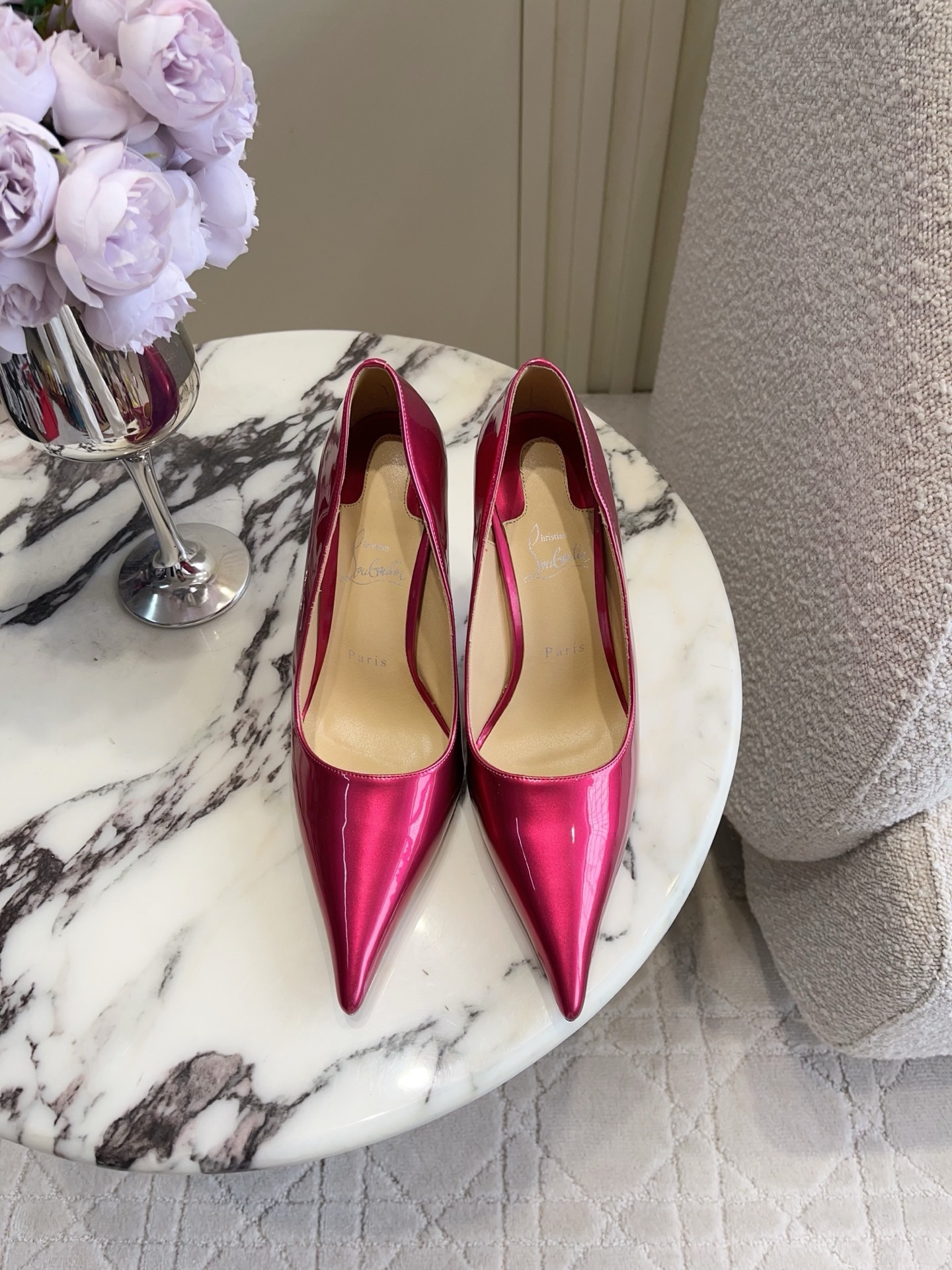 Туфли женские в стиле Christian Louboutin So Kate цвета фуксии