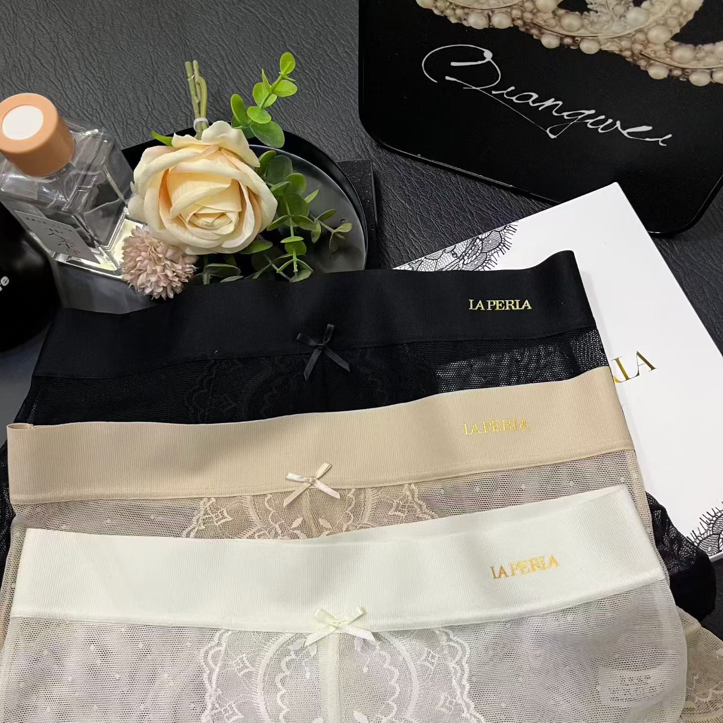 Трусы женские в стиле La Perla кружевные (набор 3 шт.)