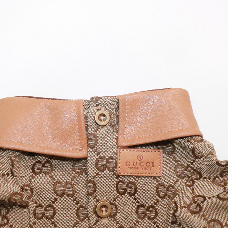 Рубашка для собак в стиле Gucci Monogram с кожаным воротником