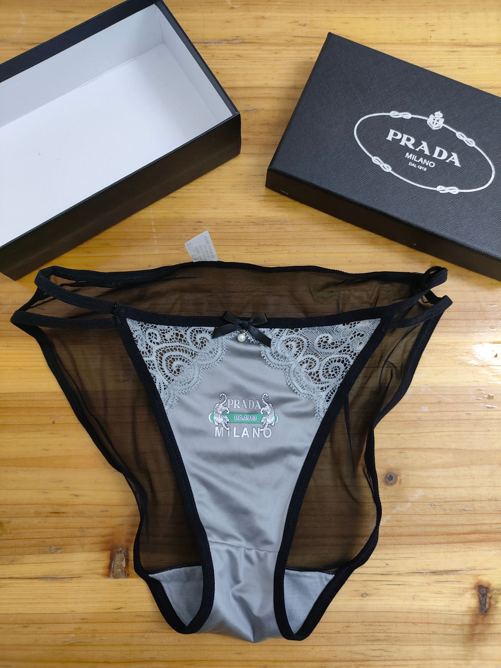 Трусы женские Prada с прозрачной сеткой (набор 3 шт.)