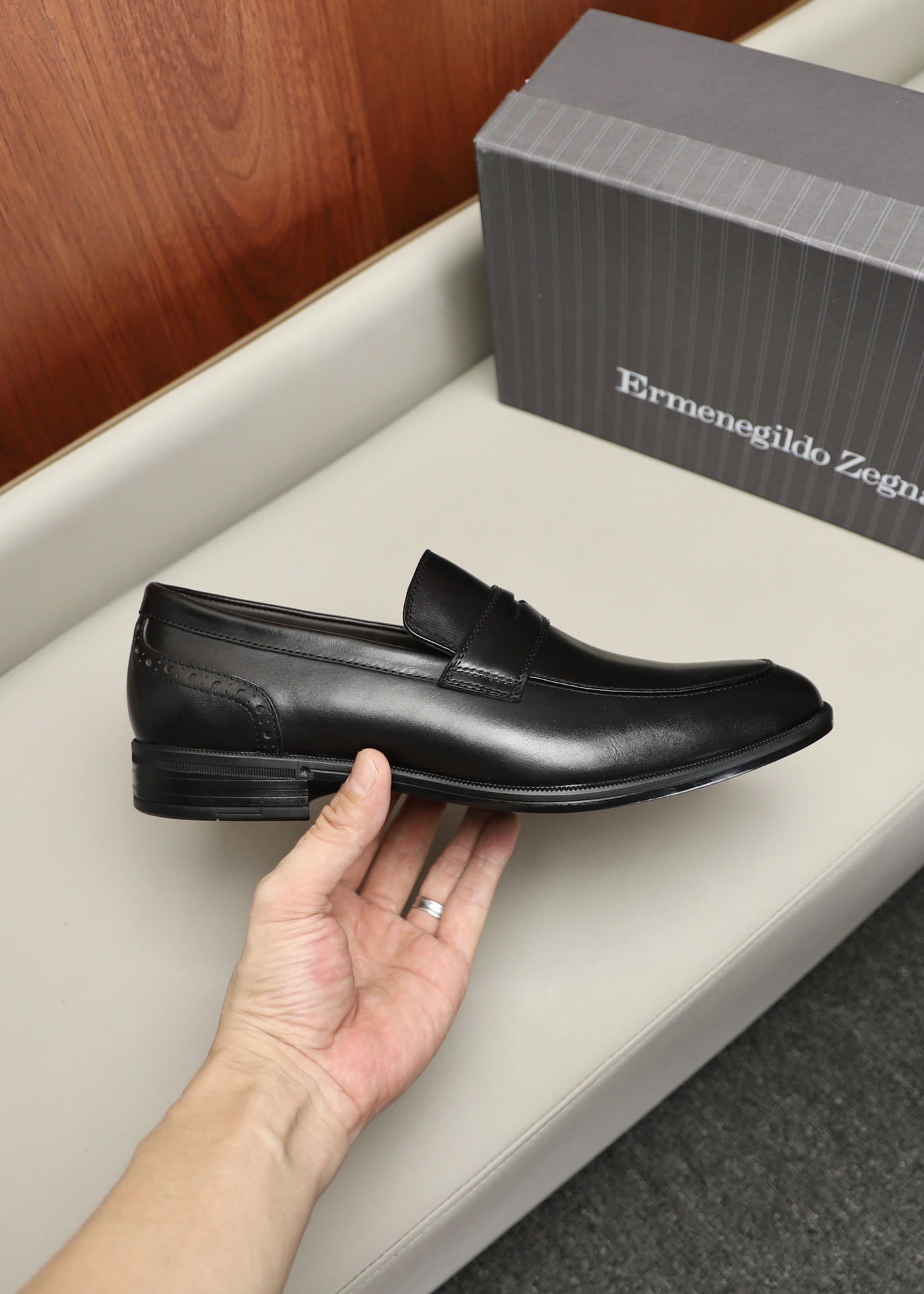 Лоферы мужские Ermenegildo Zegna чёрного цвета