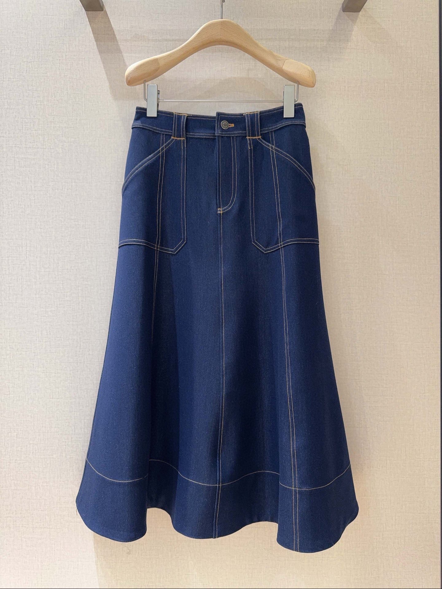 Юбка женская в стиле CinqàSept из денима синего цвета А-силуэта с высокой посадкой