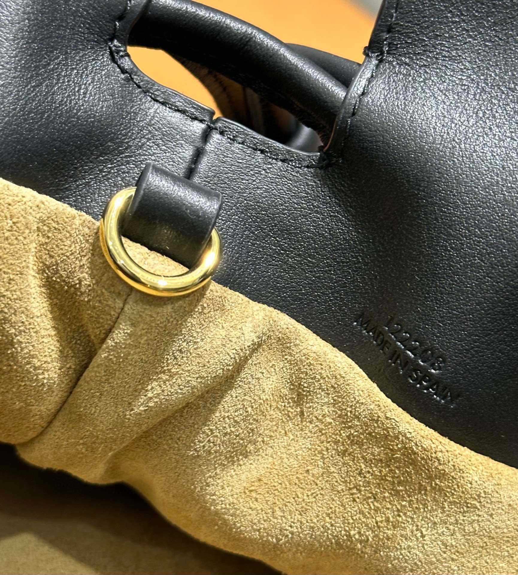 Сумка женская в стиле Loewe Flamenco чёрного цвета