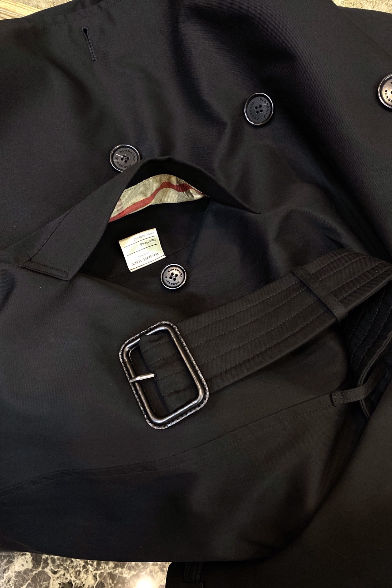 Тренч мужской в стиле Burberry укороченный чёрного и тёмно-синего цвета