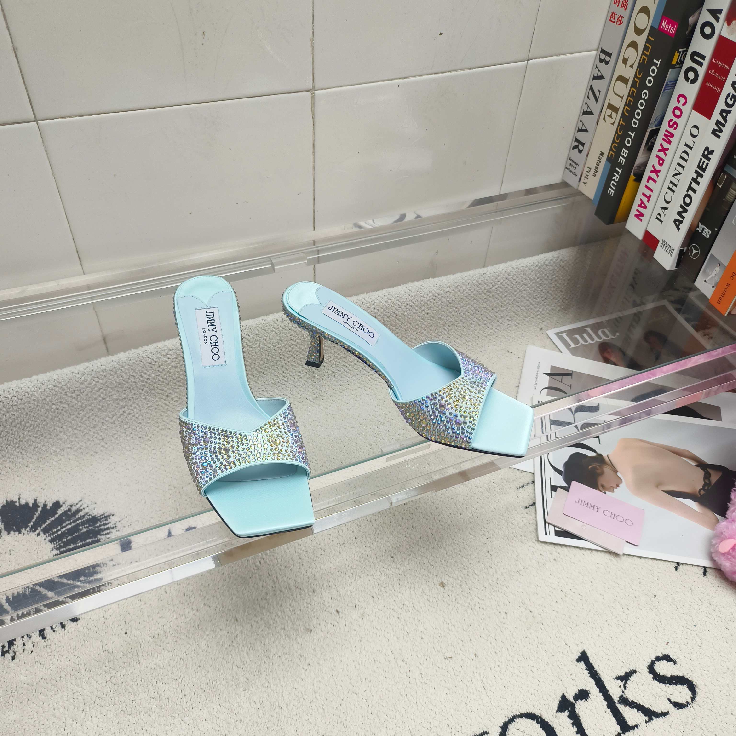 Мюли женские в стиле Jimmy Choo голубого цвета