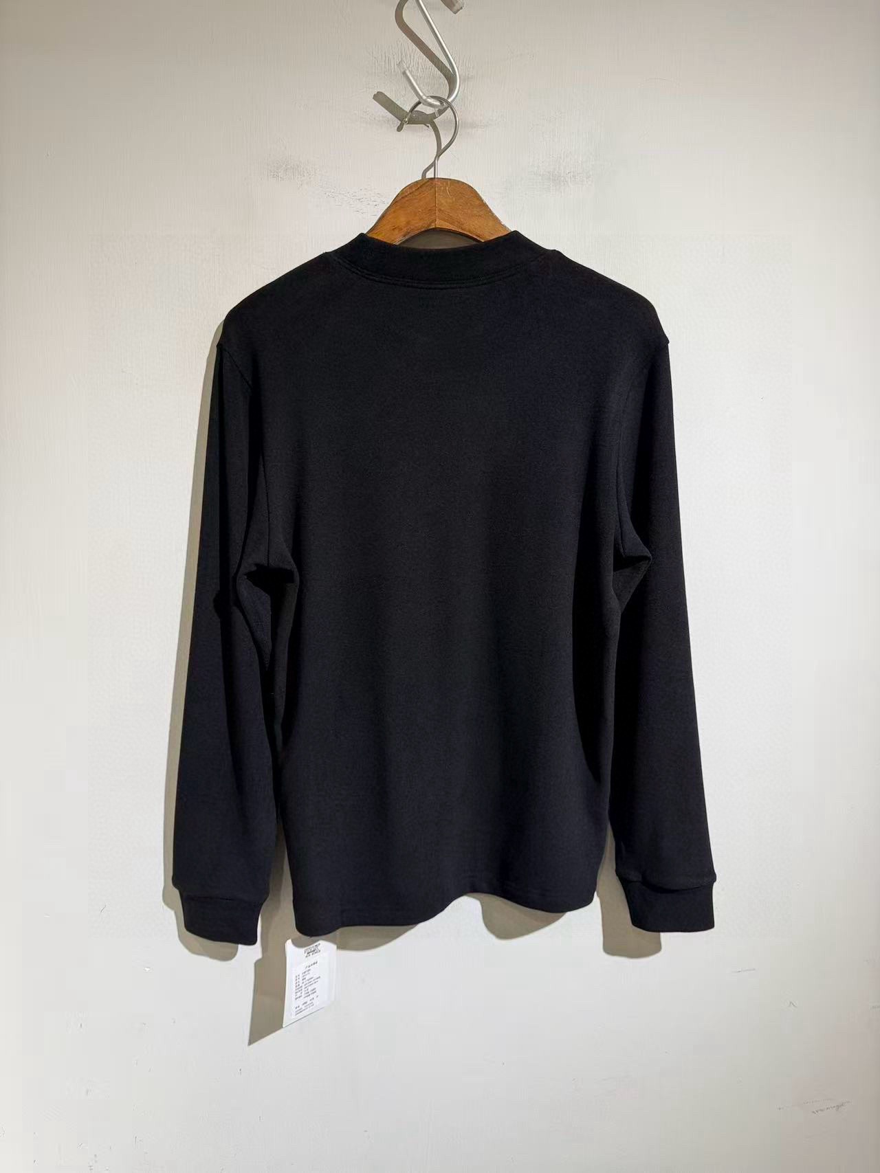 Лонгслив мужской в стиле Dior из смесового хлопка чёрного цвета с утепляющей основой