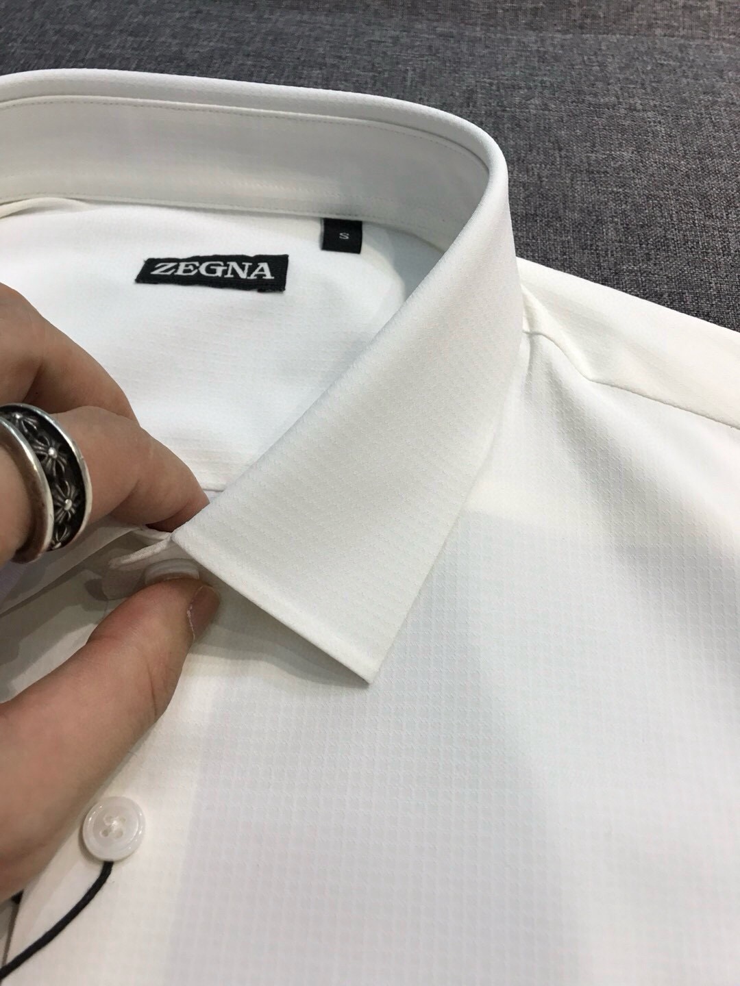 Рубашка мужская Zegna белого цвета с коротким рукавом