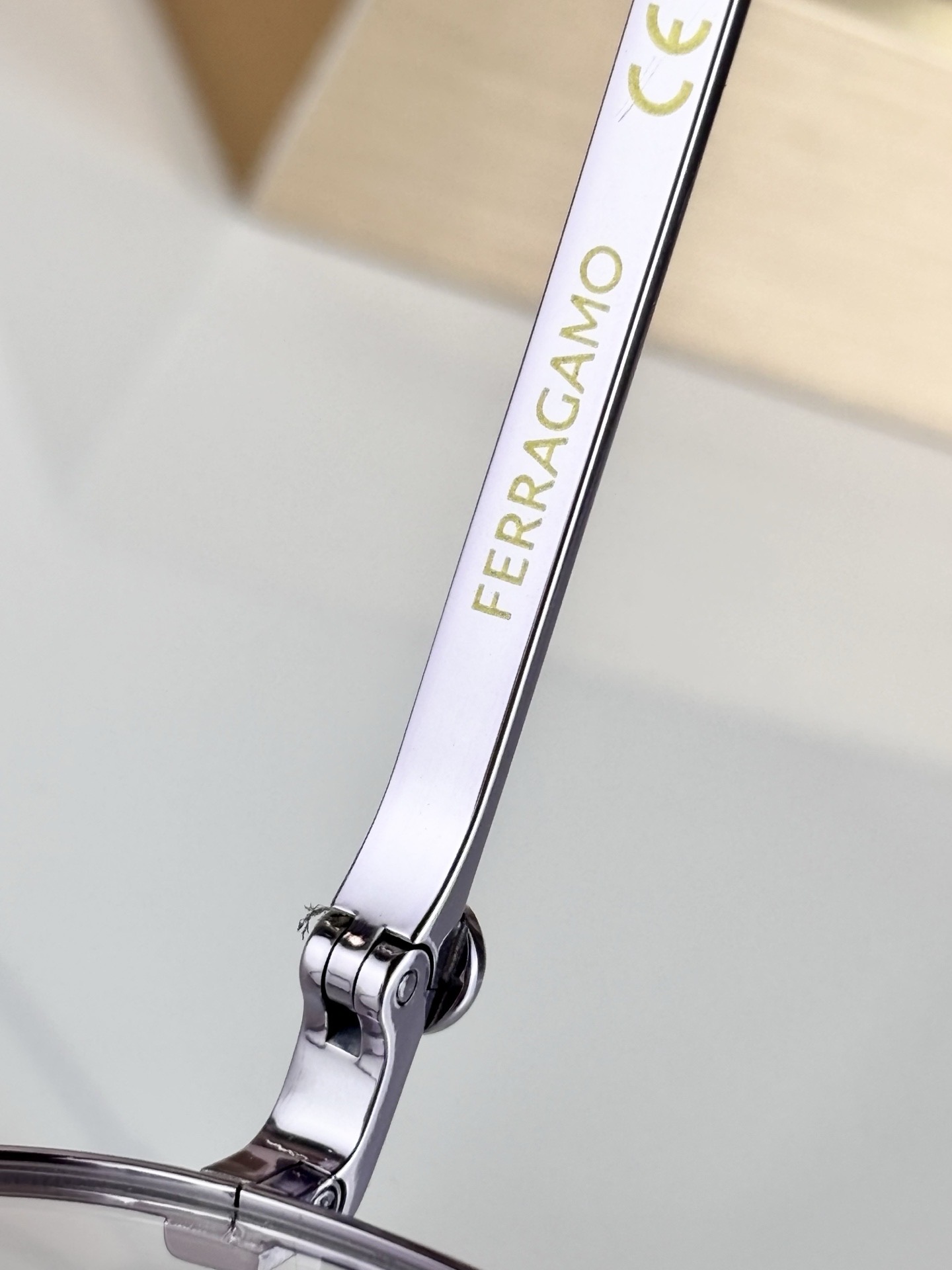 Очки унисекс в стиле Salvatore Ferragamo