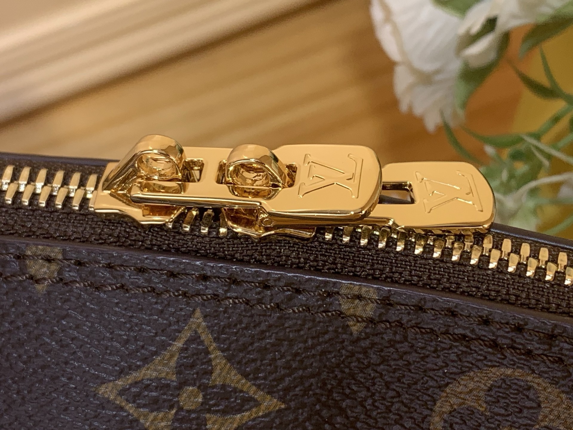 Сумка женская в стиле Louis Vuitton Squire Monogram классическая