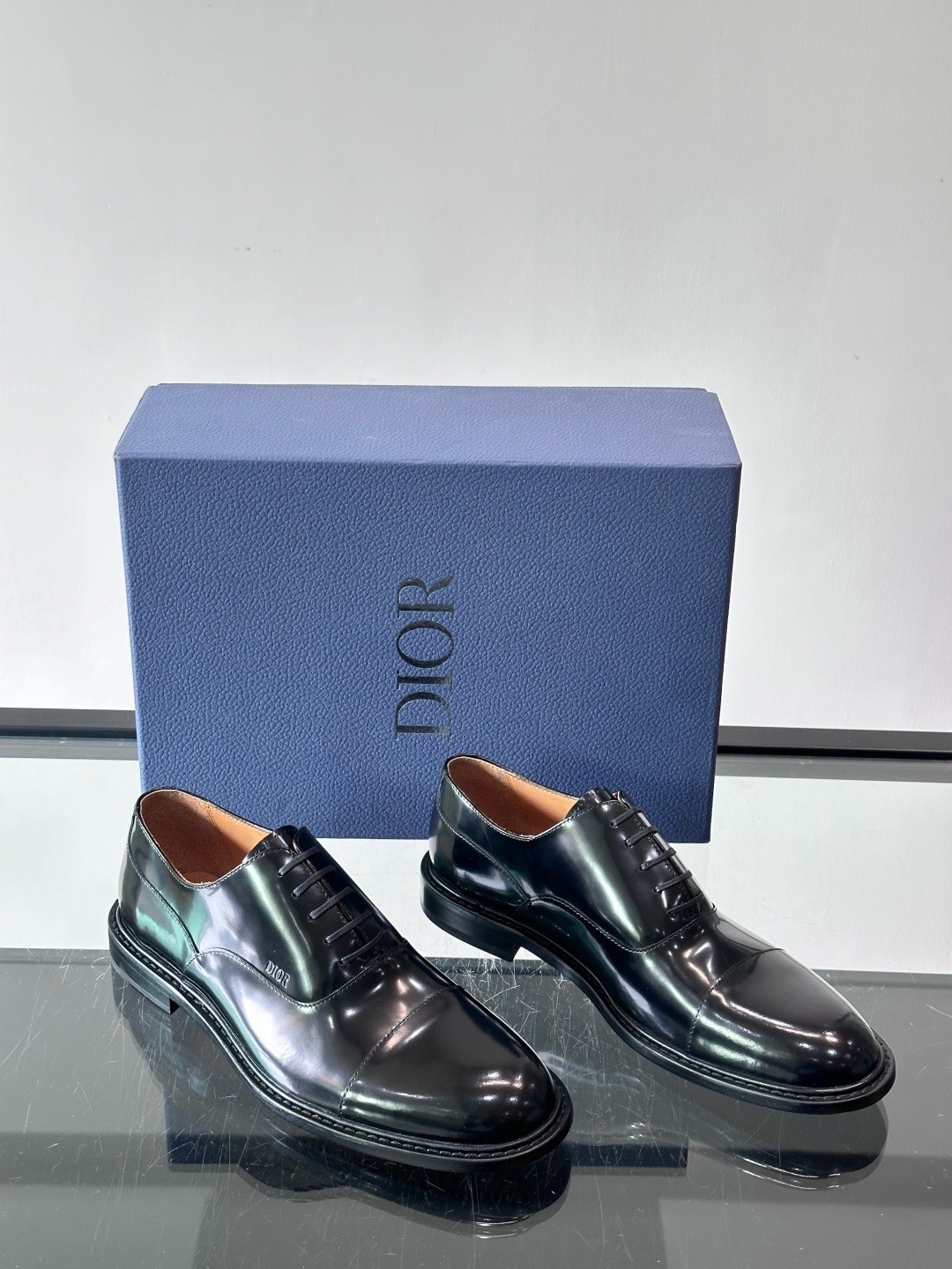 Туфли мужские в стиле Dior Oxford из натуральной кожи черного цвета