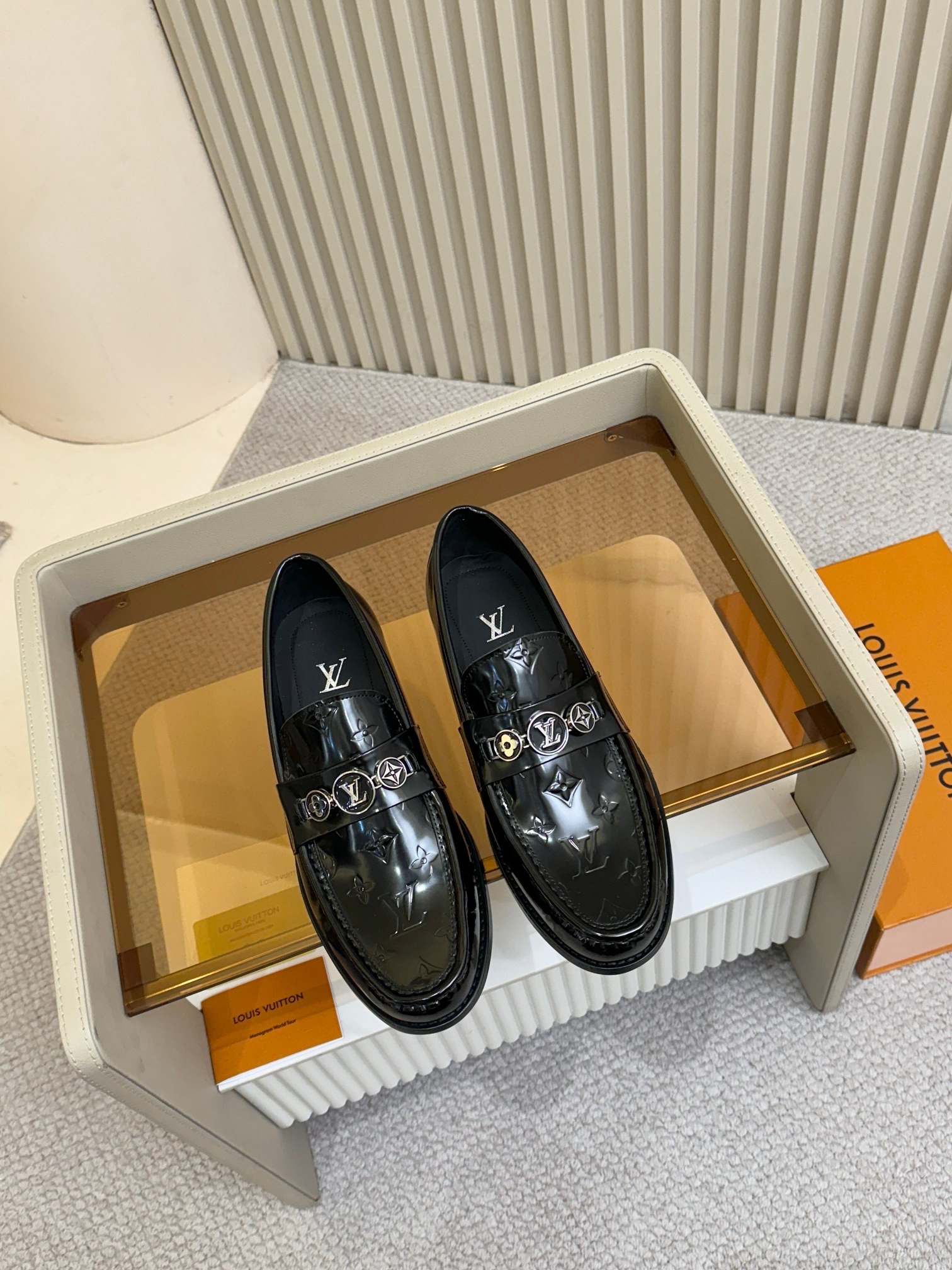 Лоферы мужские Louis Vuitton LV Initials чёрного цвета