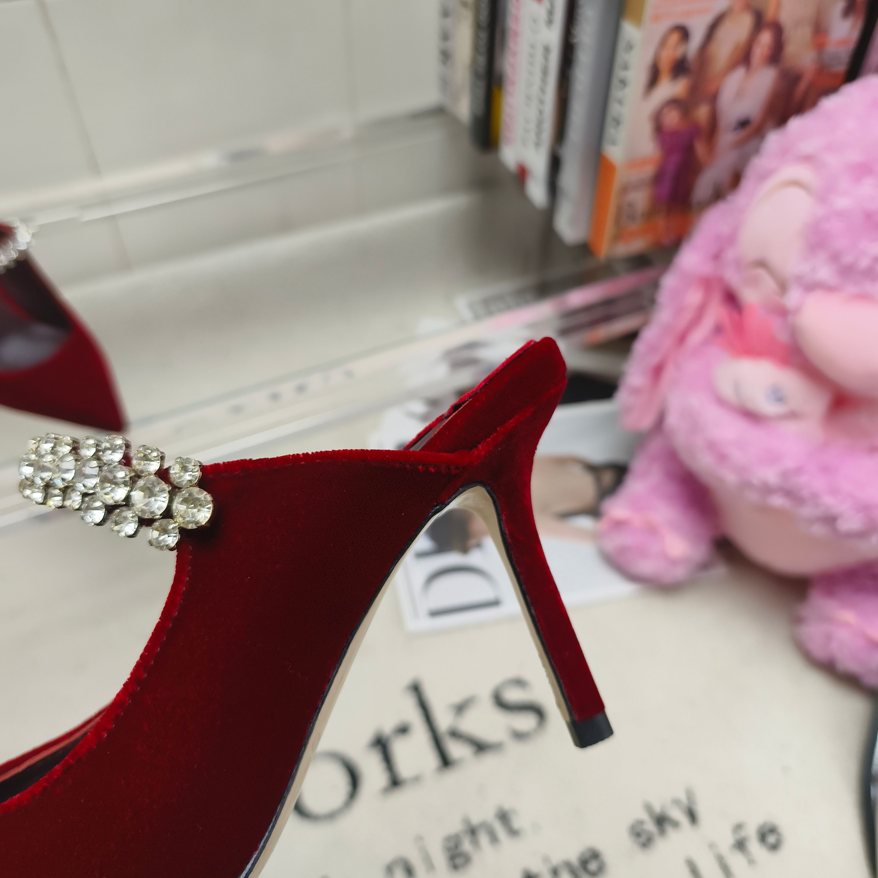 Мюли женские в стиле Jimmy Choo Bing красного цвета