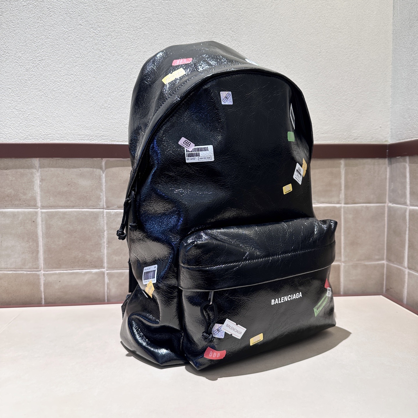 Рюкзак мужской в стиле Balenciaga Explorer чёрного цвета с принтами