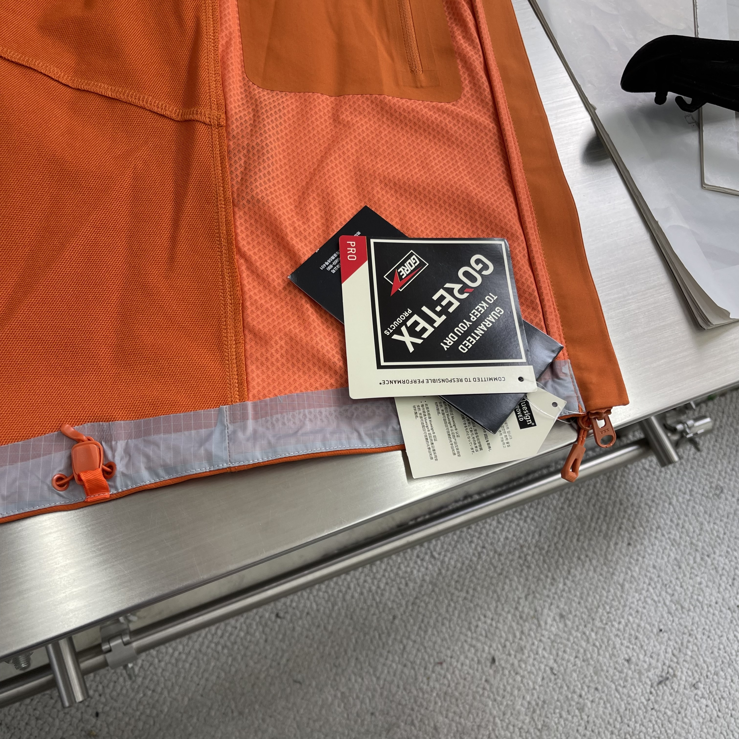 Куртка мужская Kailas M8 softshell с капюшоном ветро- и влагозащитная