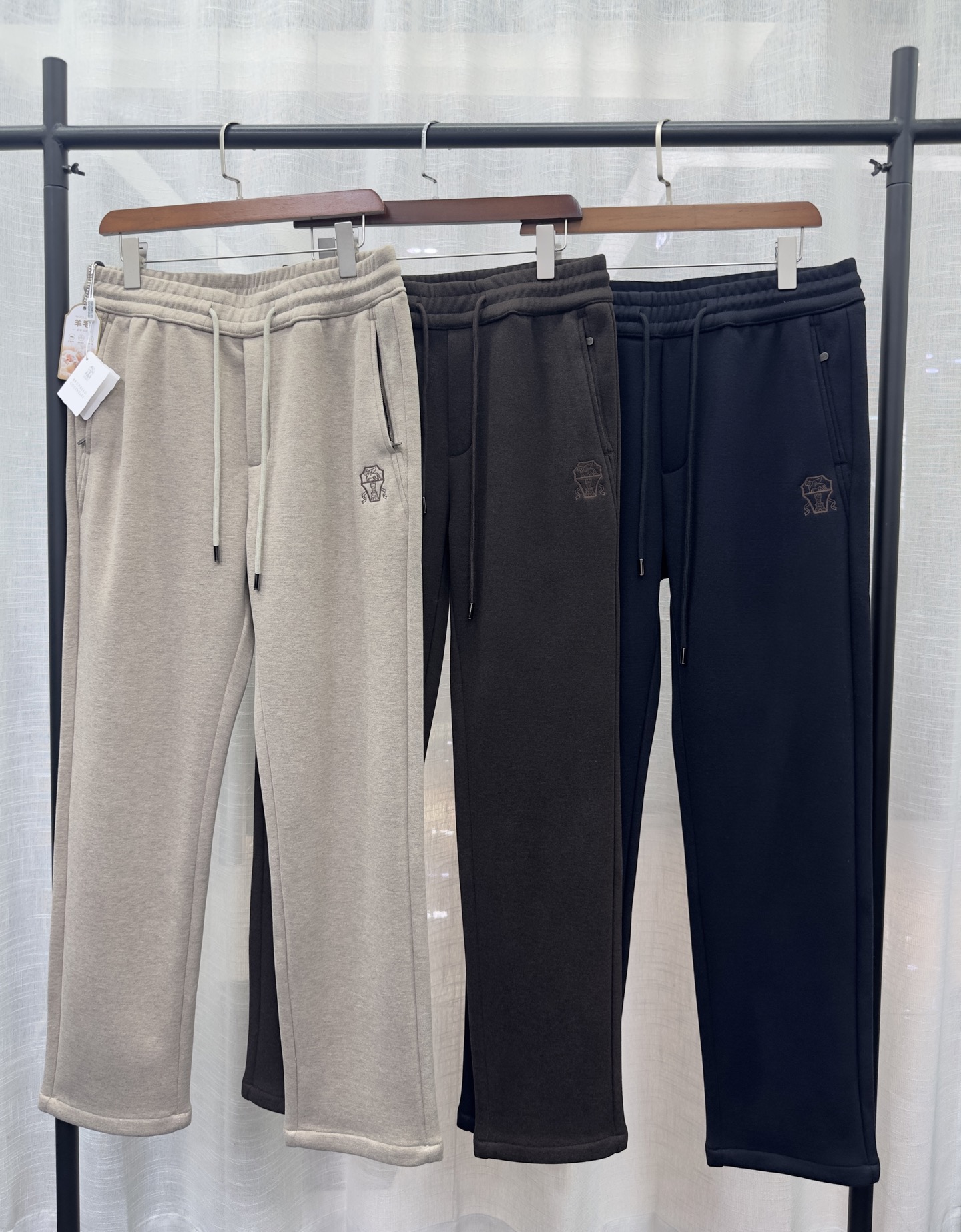 Брюки мужские в стиле Brunello Cucinelli  с утеплённой подкладкой ( 3 цвета)