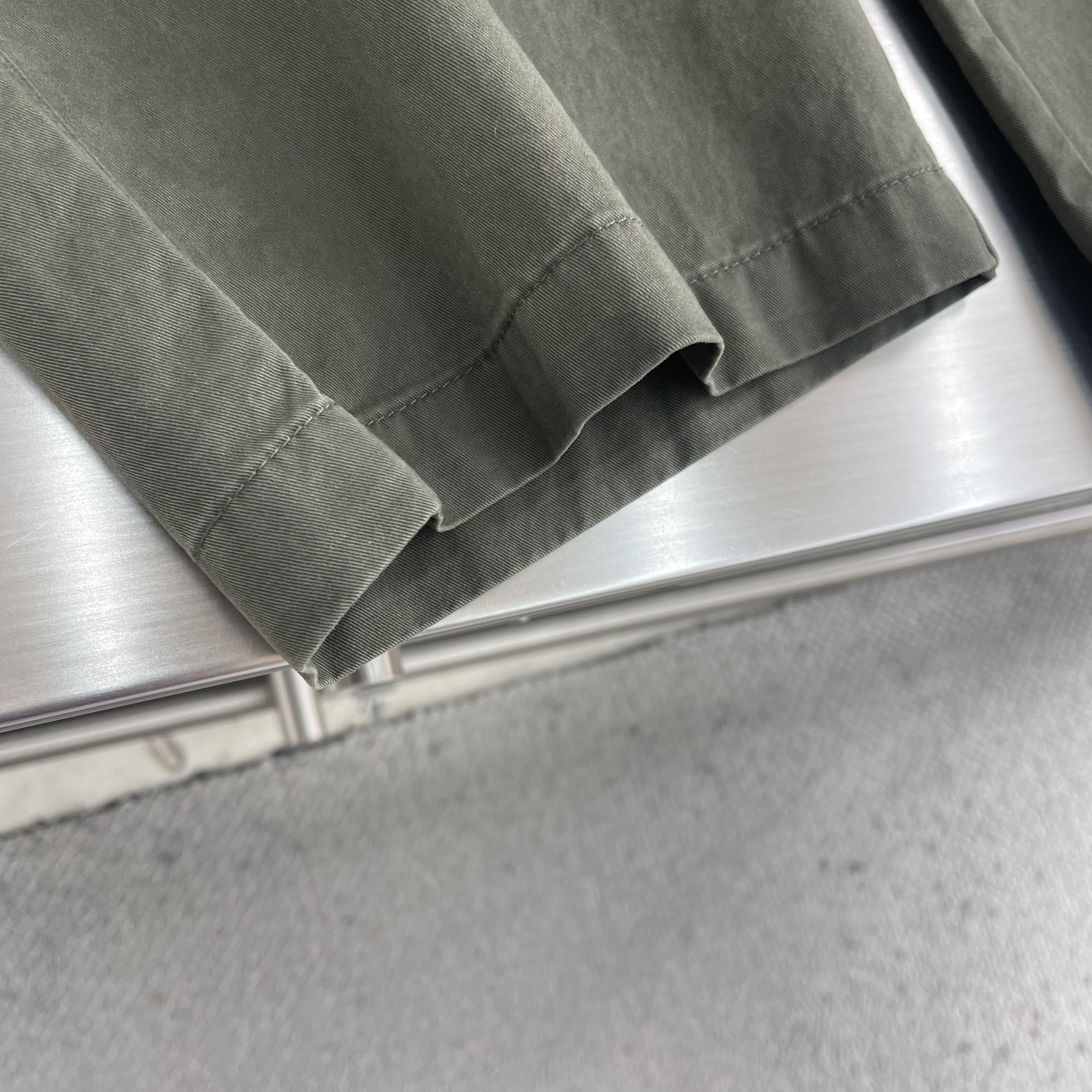 Брюки мужские в стиле Dior из хлопка зелёного цвета карго с эластичным поясом