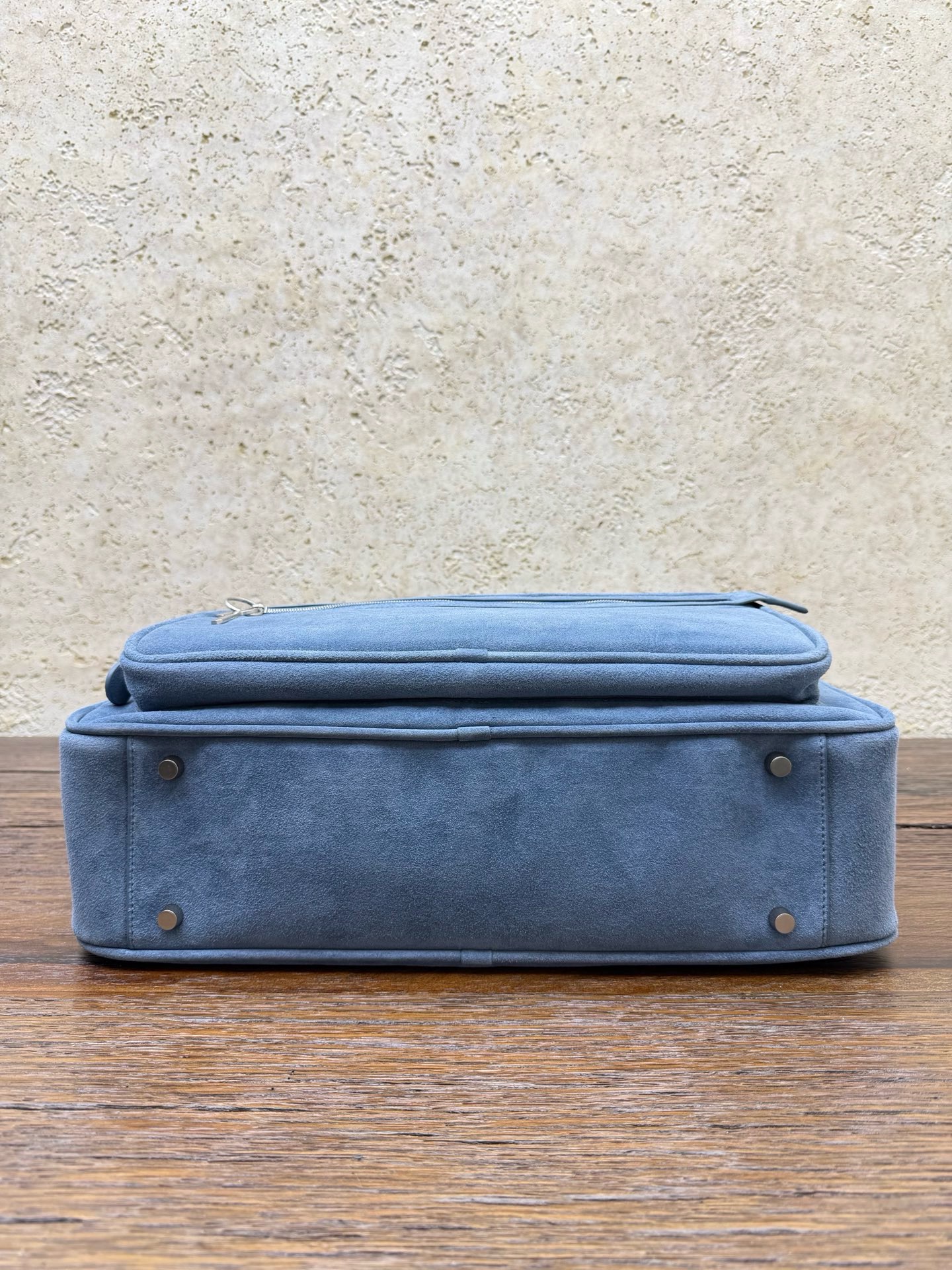 Сумка женская Acne Studios Camera Bag синего цвета