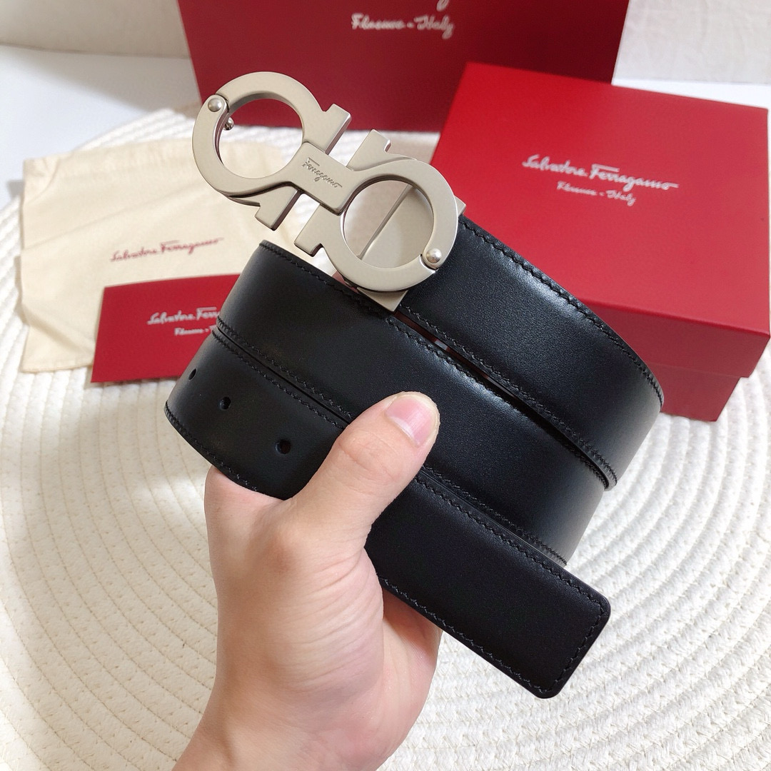 Ремень мужской в стиле Salvatore Ferragamo Gancini из натуральной кожи чёрного цвета с серебристой пряжкой шириной 3.5 см