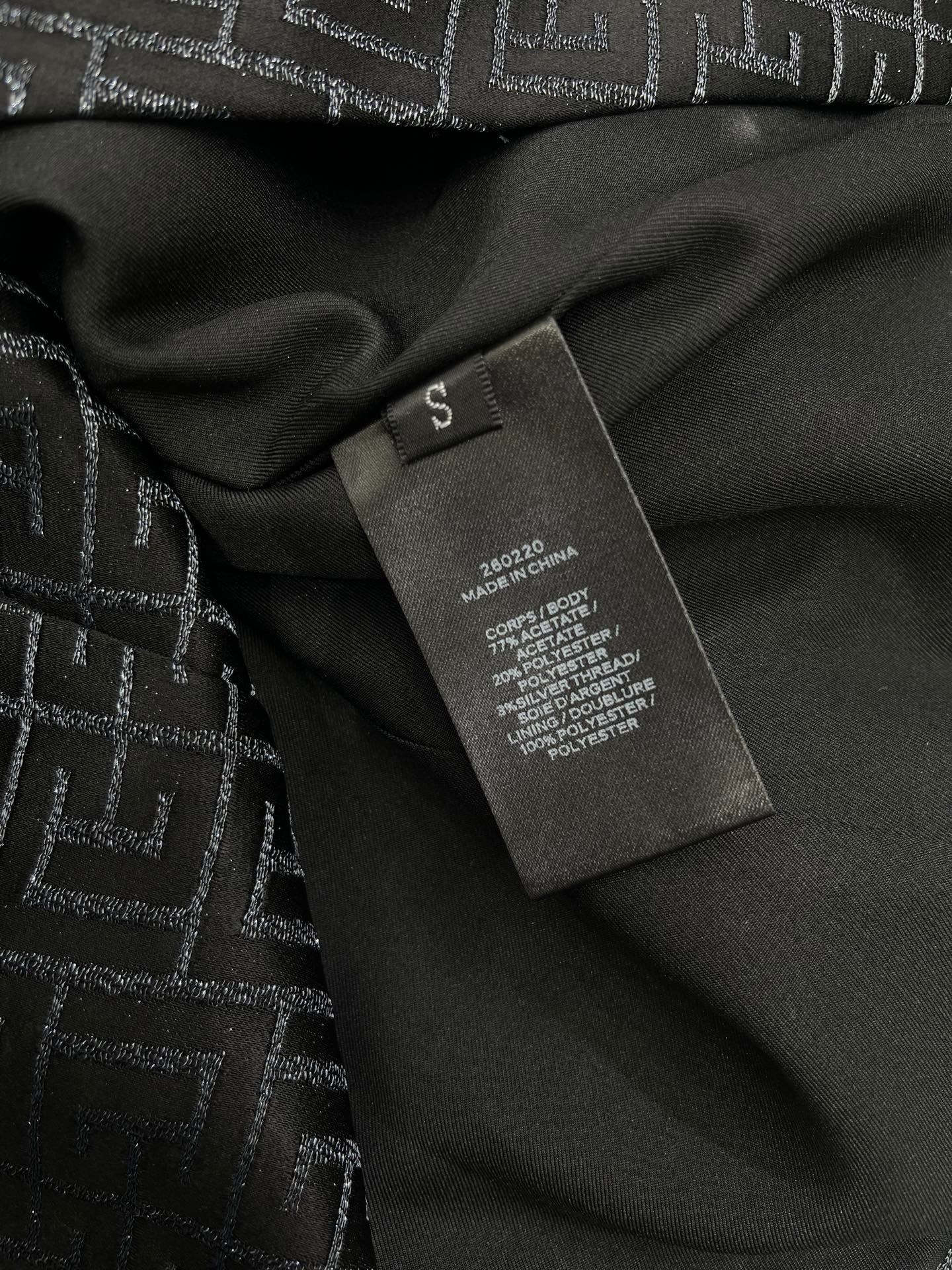 Жакет женский Balmain чёрного цвета с монограммным узором и поясом