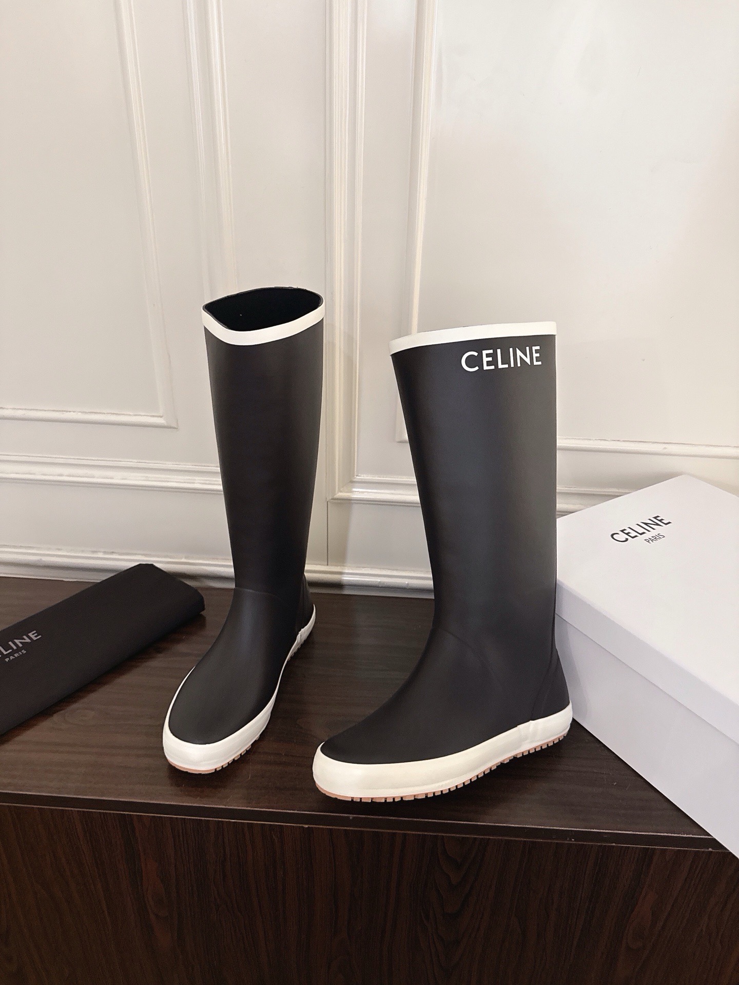 Сапоги Celine чёрного цвета