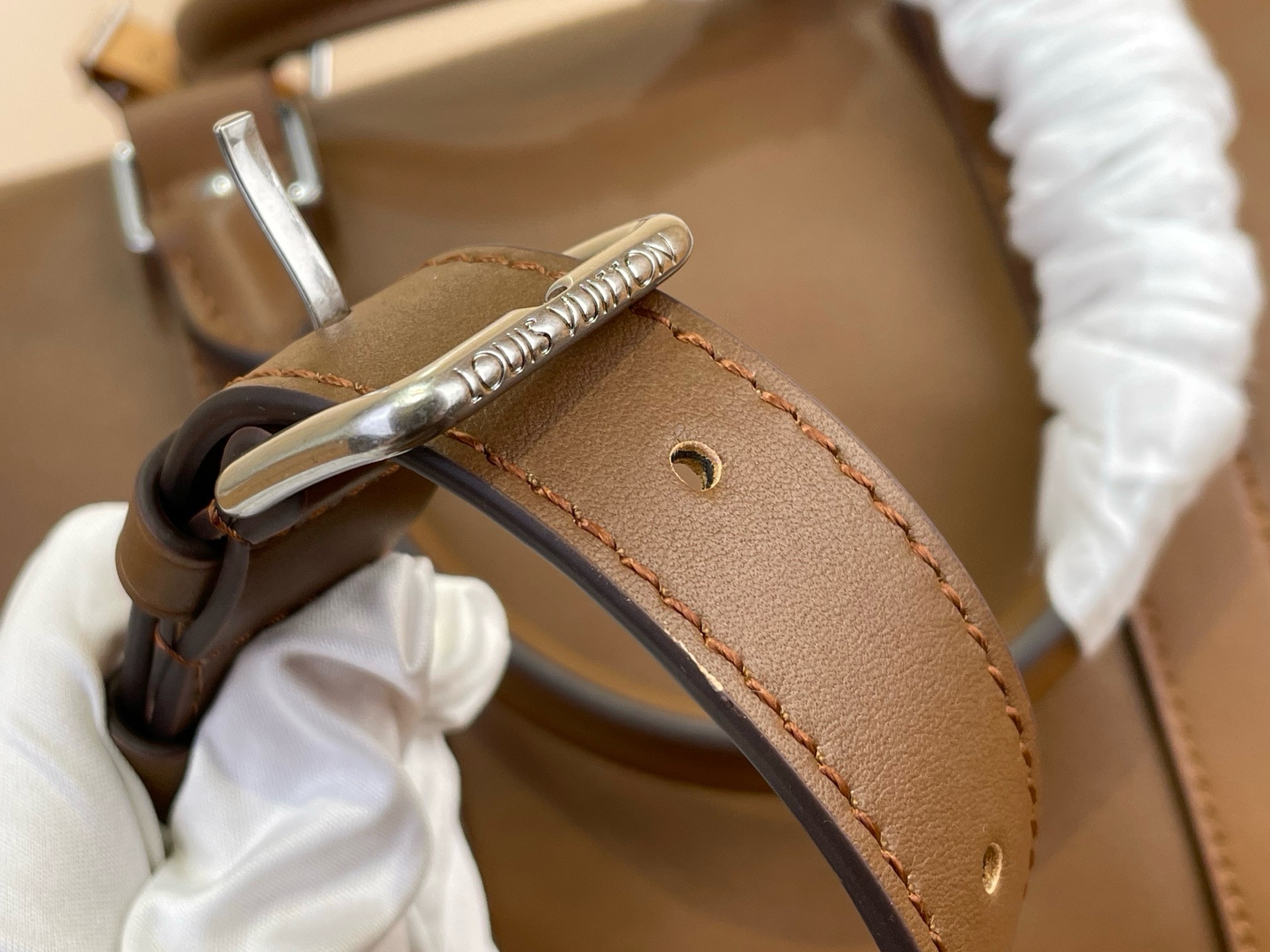 Сумка мужская Louis Vuitton Keepall Cargo Bandoulière 35 коричневого цвета