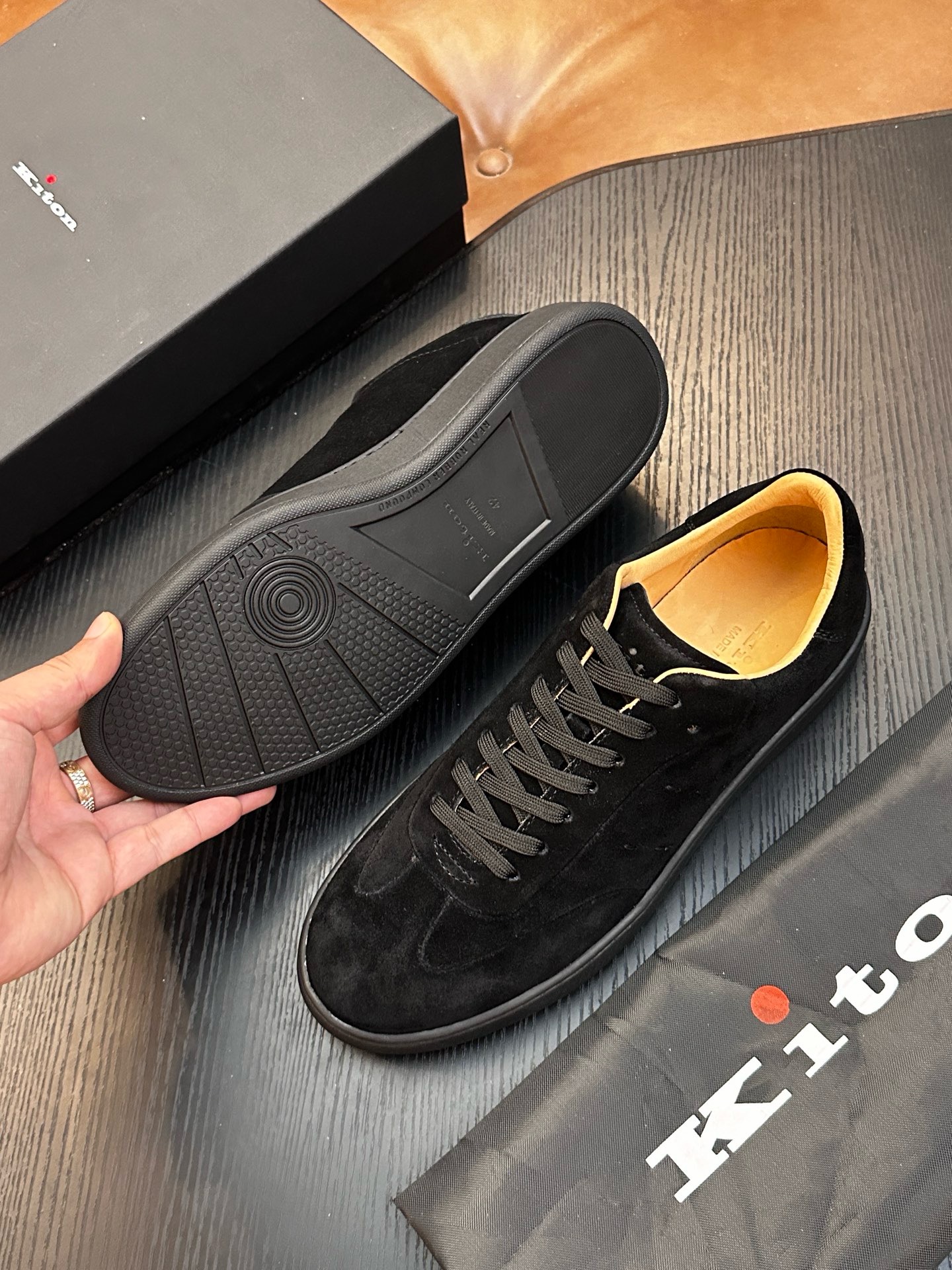 Кеды мужские в стиле Kiton чёрного цвета
