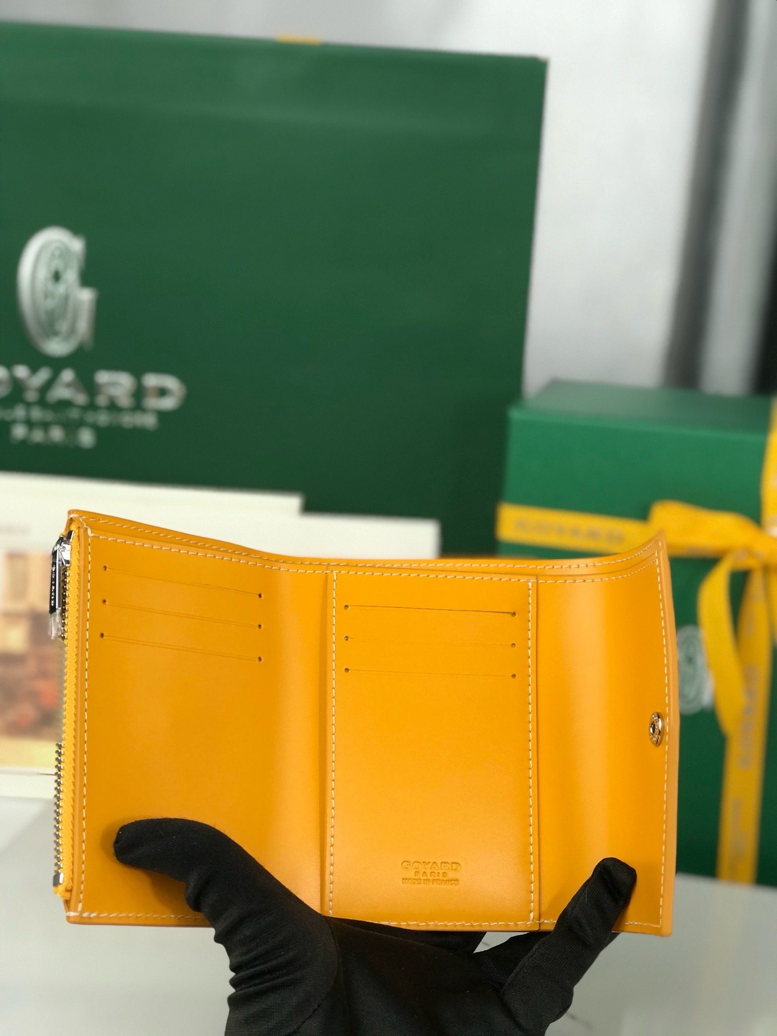 Кошелёк Goyard Saint-Gabriel жёлтого цвета