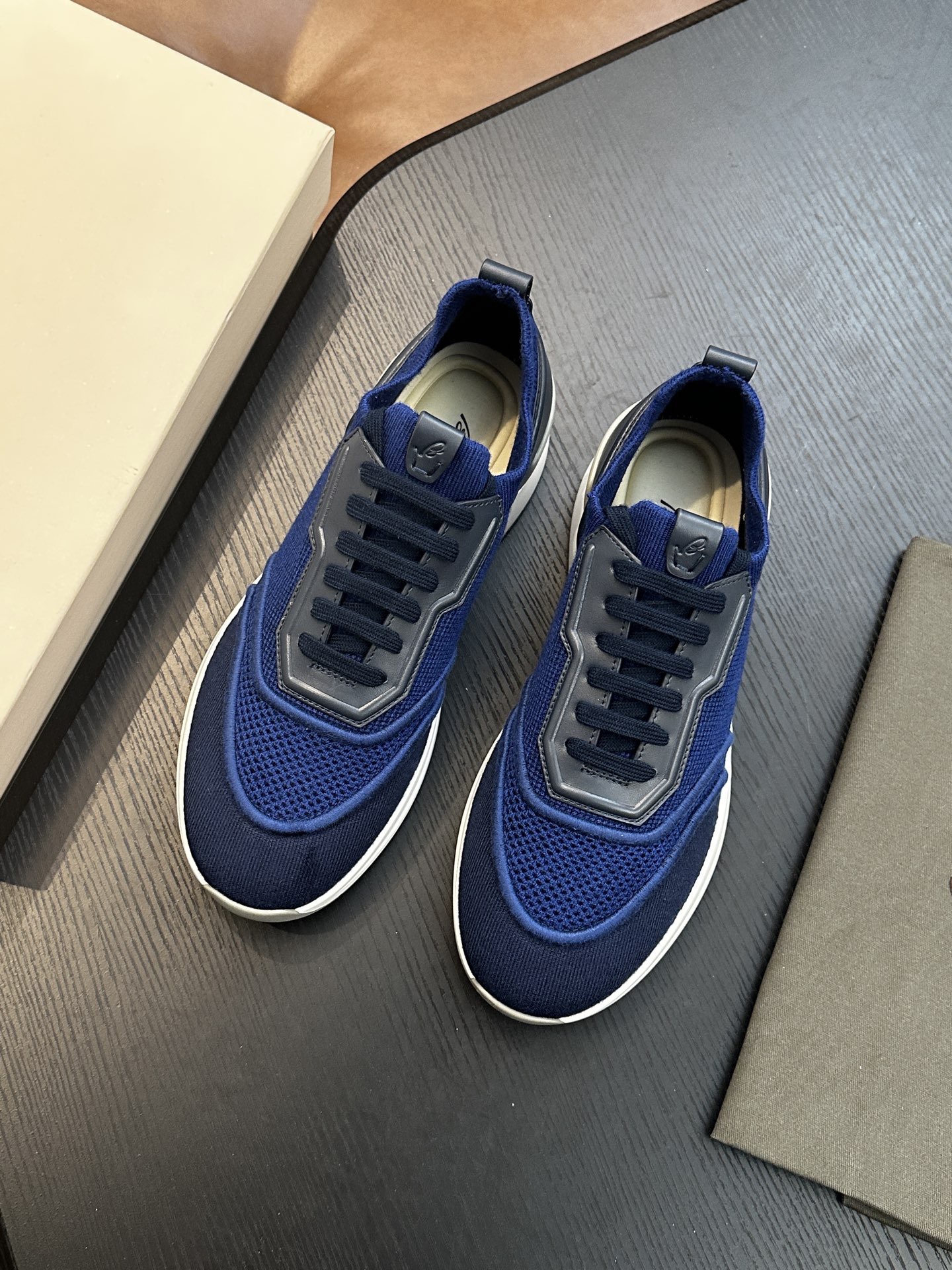 Кроссовки мужские в стиле Brioni синего цвета