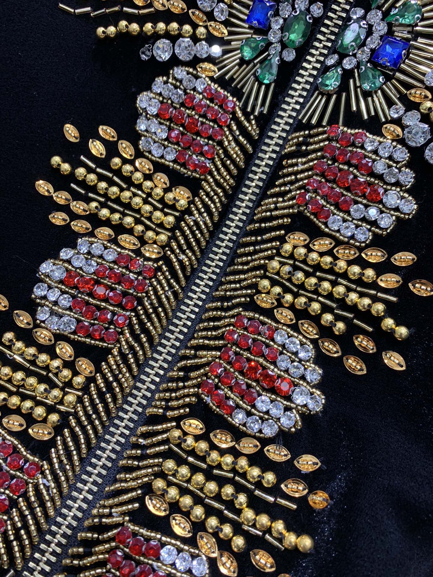 Куртка женская в стиле Balmain чёрного цвета