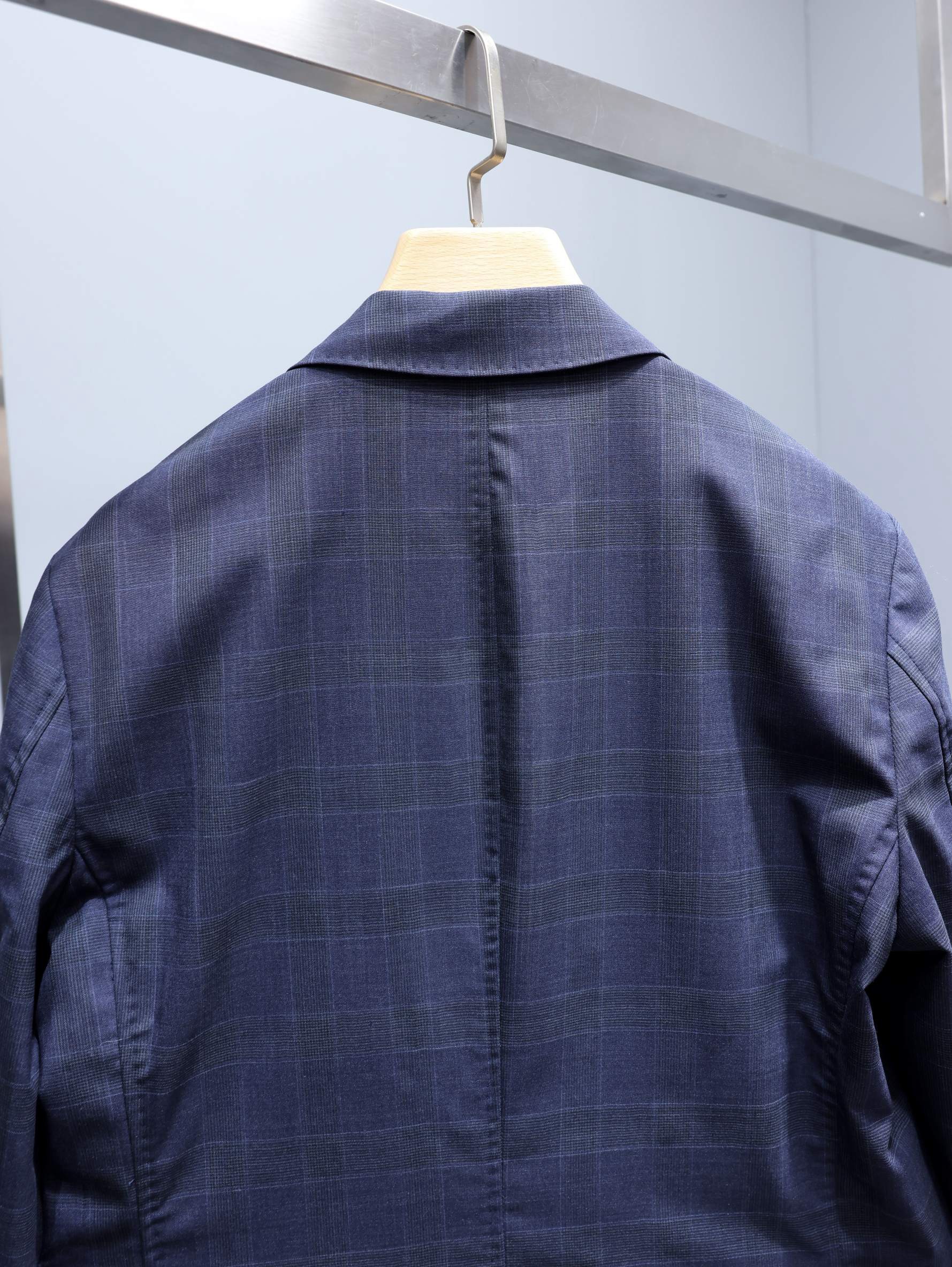 Пиджак мужской в стиле Zegna XXX Techmerino тёмно-синего цвета в клетку