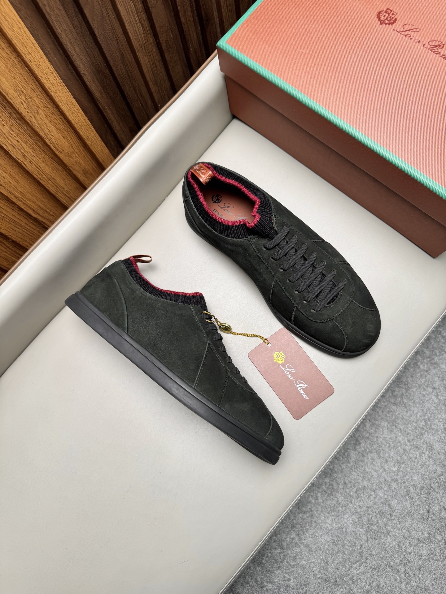 Кроссовки мужские в стиле Loro Piana Soho Walk черного цвета