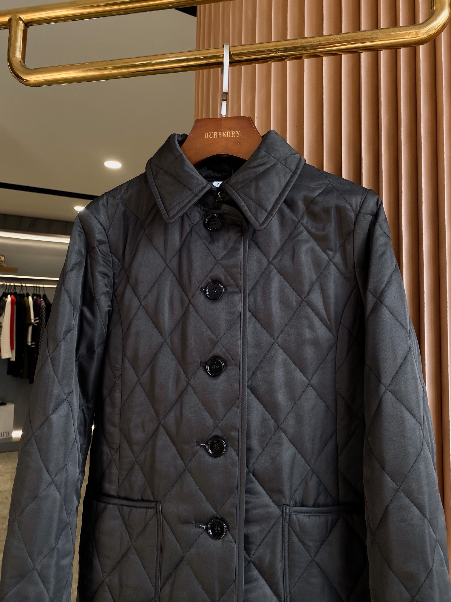 Куртка женская в стиле Burberry тёмно-синего цвета