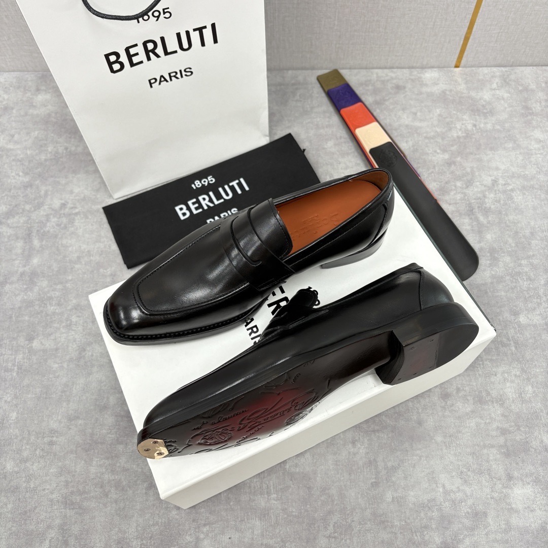 Лоферы мужские в стиле Berluti пенни из натуральной кожи черного цвета