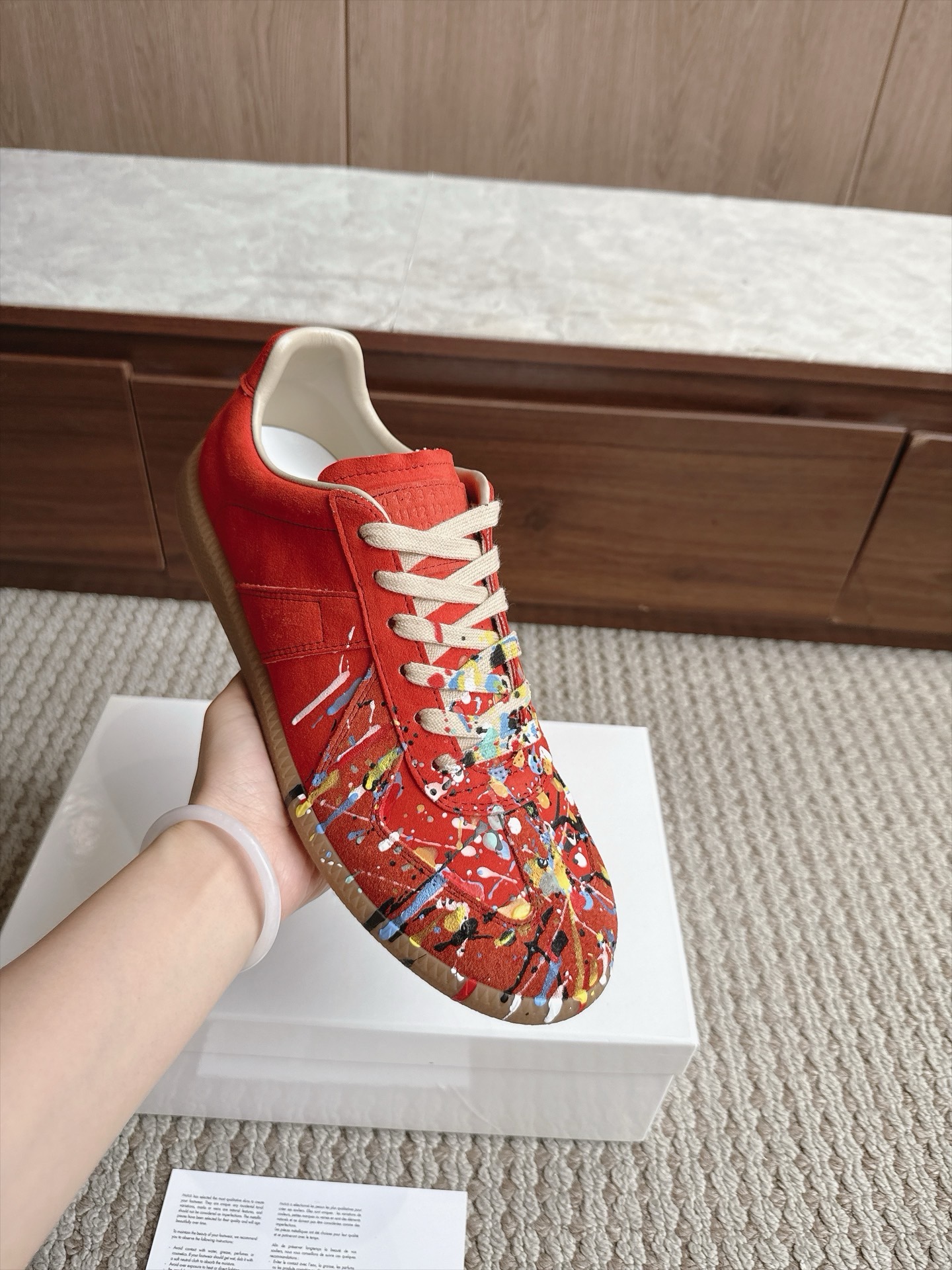 Кроссовки Maison Margiela Replica Paint Splatter красного цвета