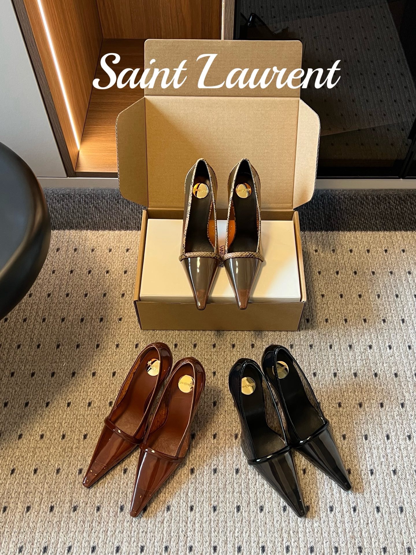 Туфли женские Saint Laurent Brigitte чёрного цвета