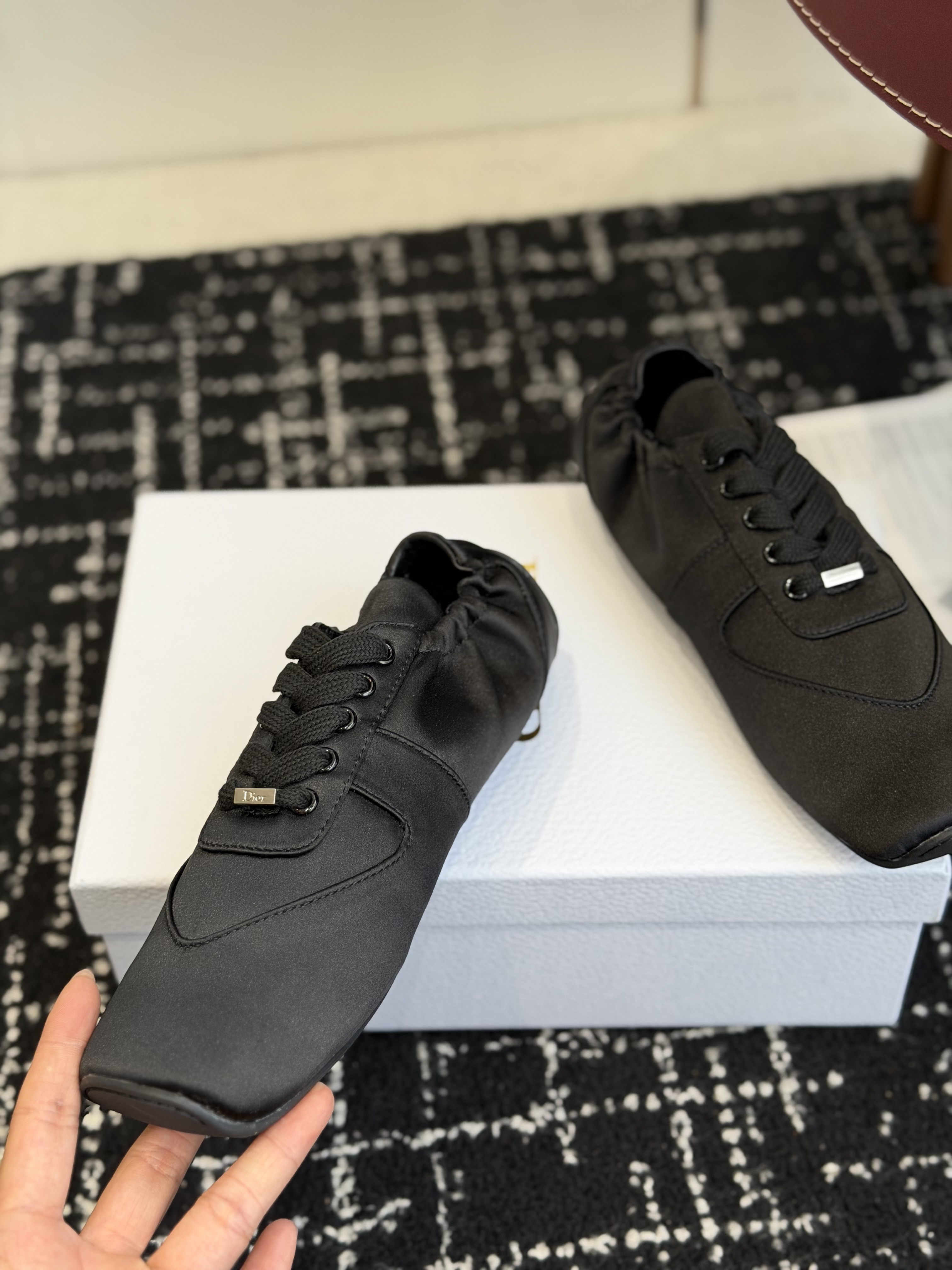 Кеды женские в стиле Dior D-Coeur чёрного цвета