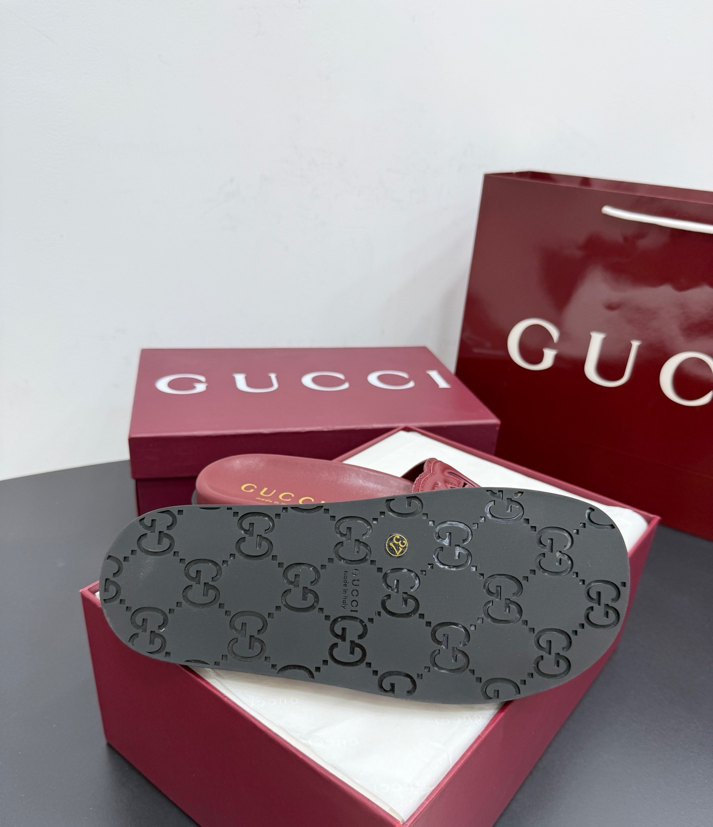 Мюли женские в стиле Gucci GG бордового цвета