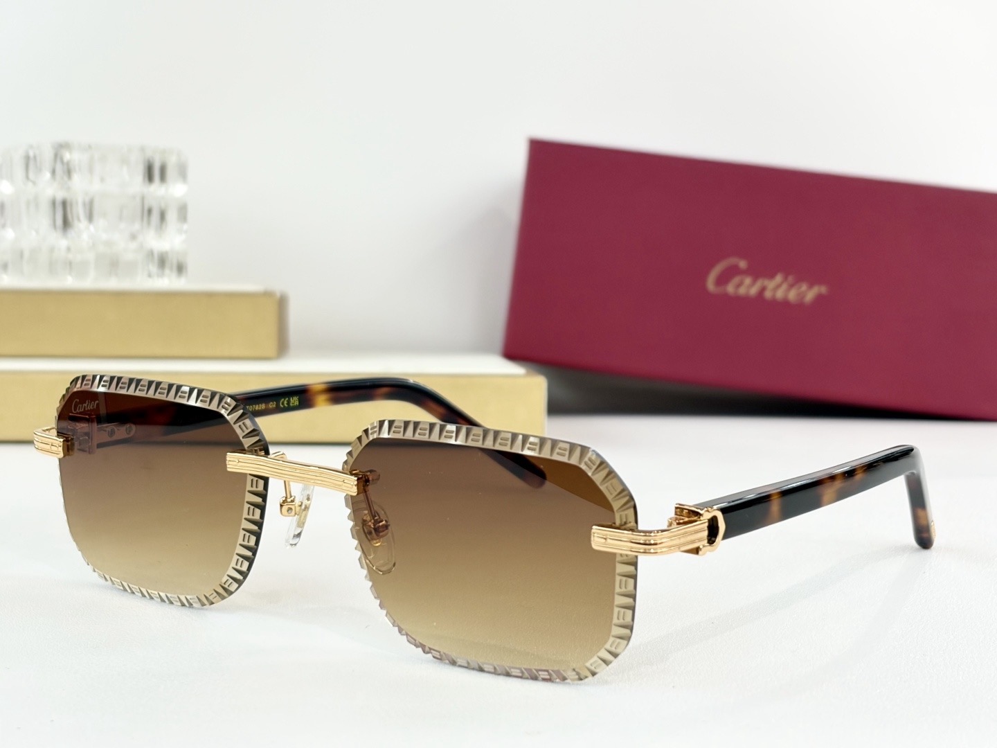 Очки солнцезащитные женские в стиле Cartier CT0782S