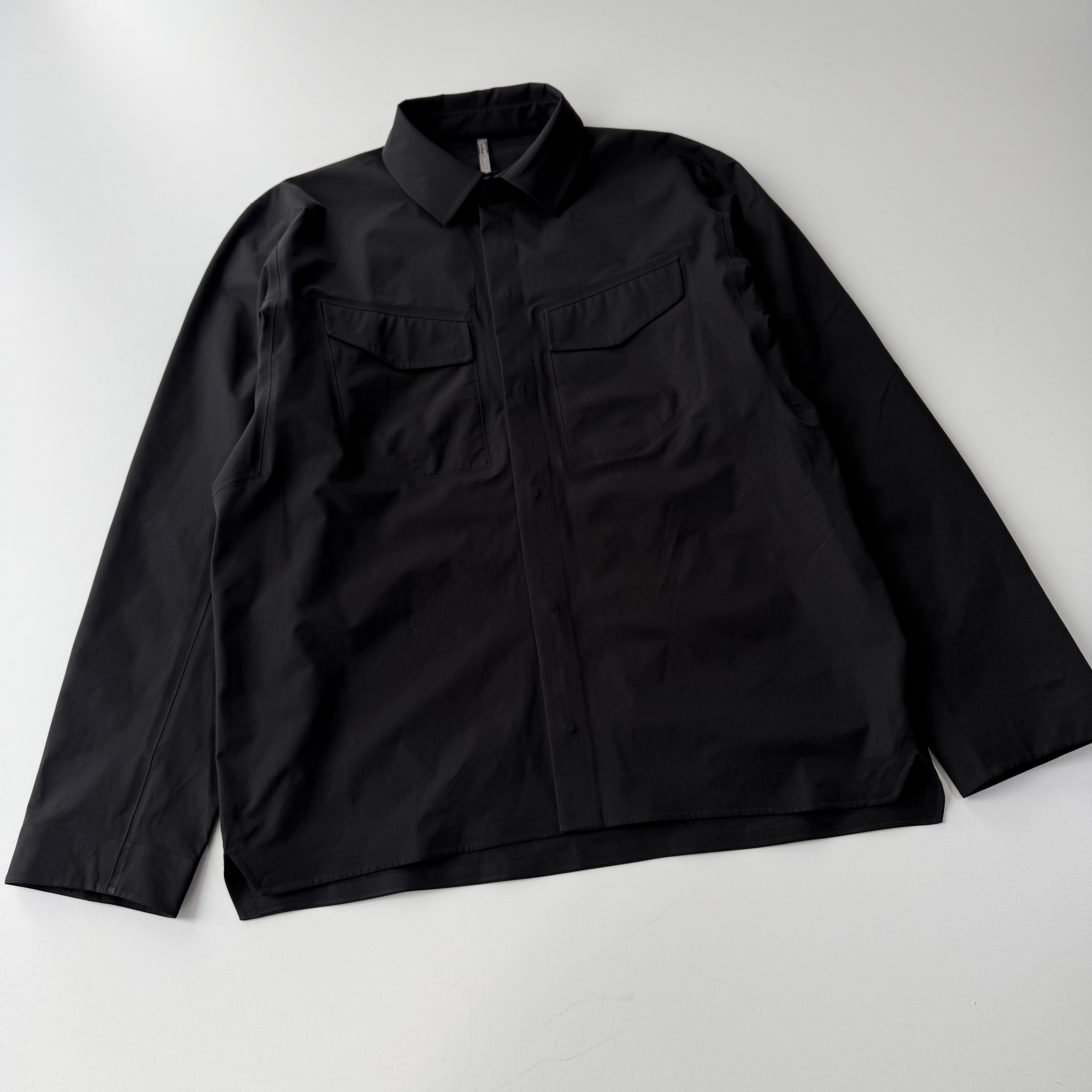 Ветровка мужская в стиле Arc’teryx чёрного (shacket)