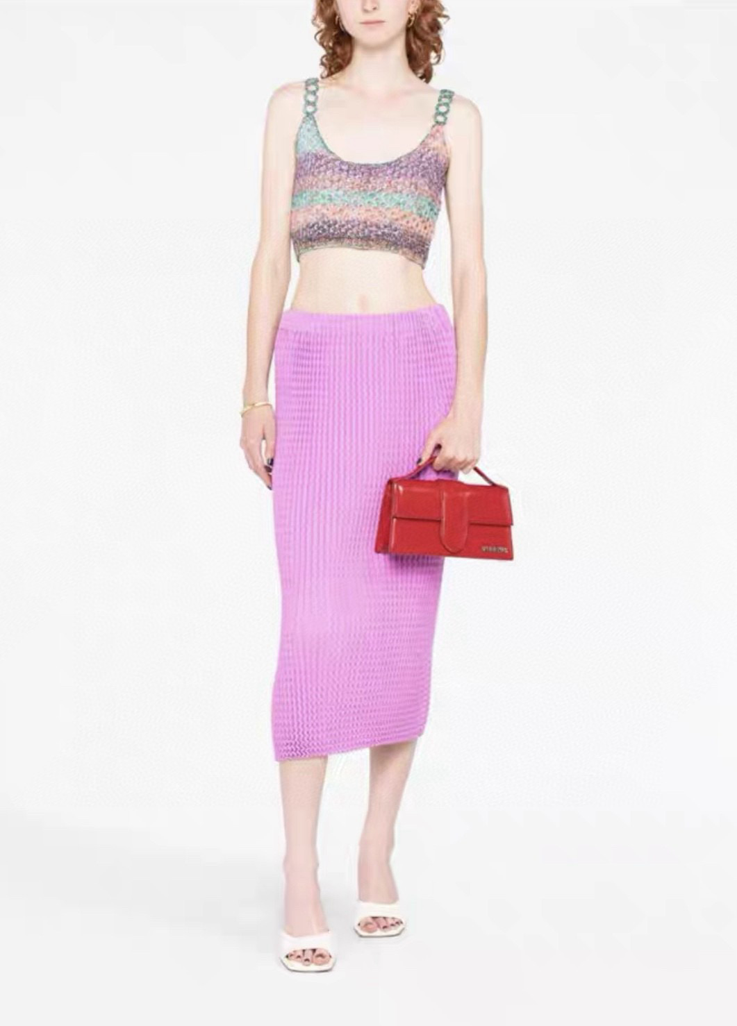 Сумка женская Jacquemus Bambino мини из лакированной кожи красного цвета