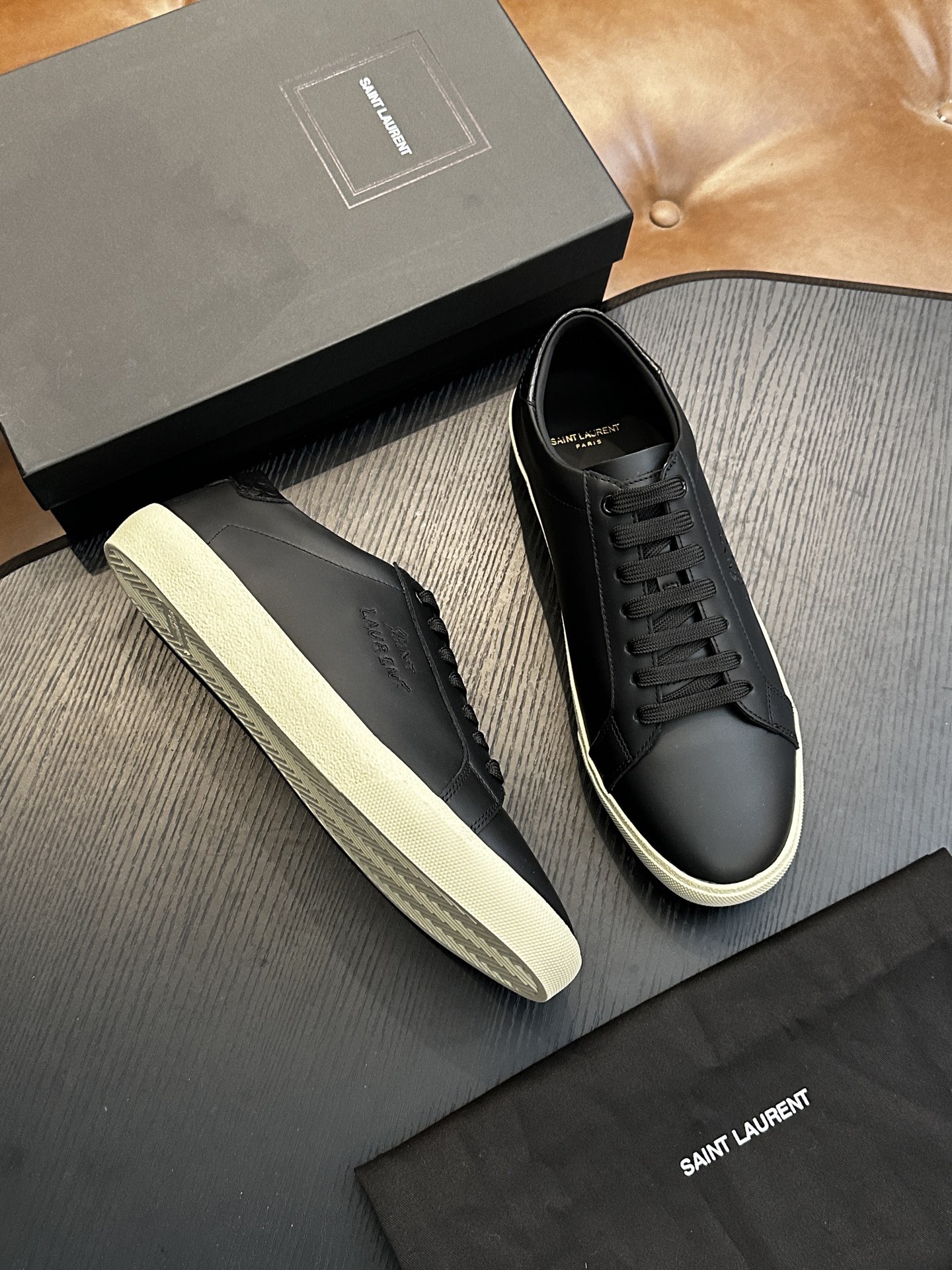 Кроссовки мужские в стиле Saint Laurent SL/61 черного цвета