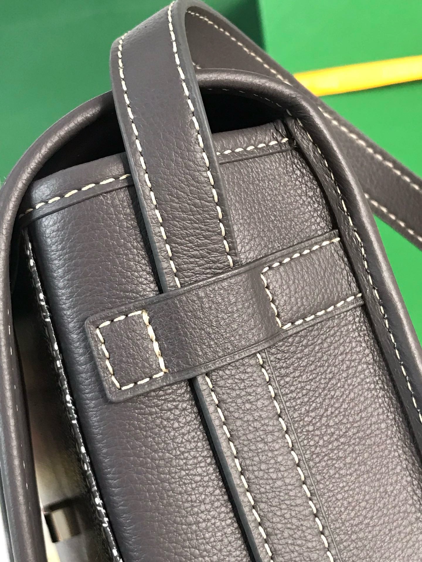 Сумка женская Goyard Belvédère II серого цвета