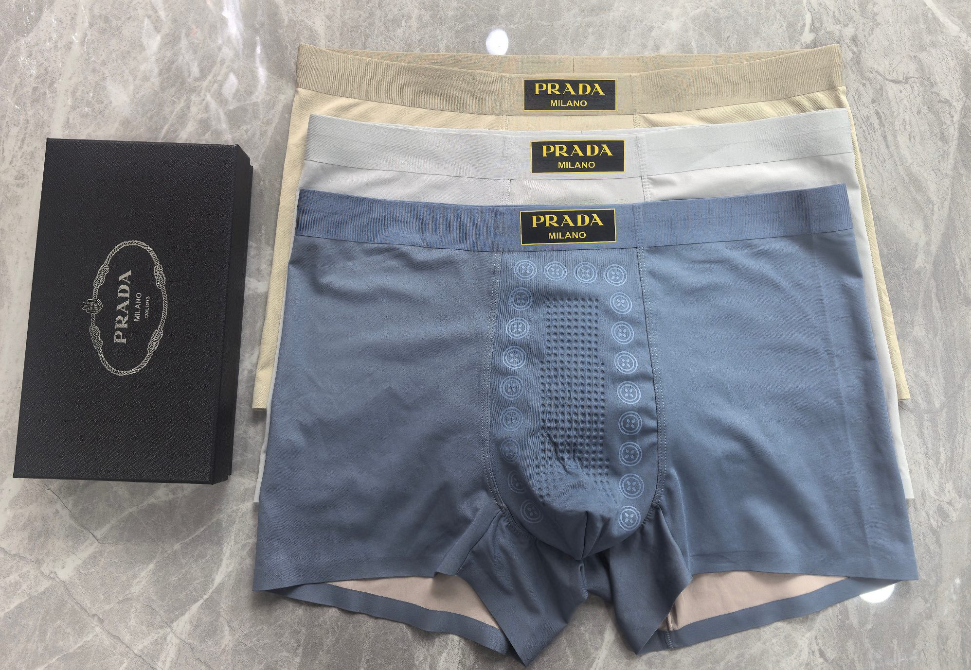 Трусы-боксеры мужские в стиле Prada (набор 3 шт.)