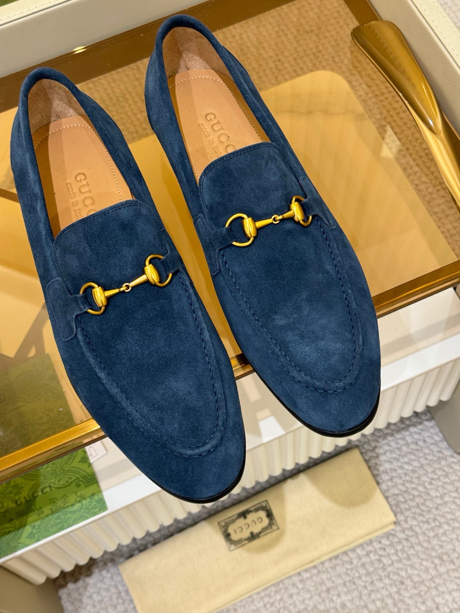 Лоферы мужские Gucci из натуральной замши синего цвета