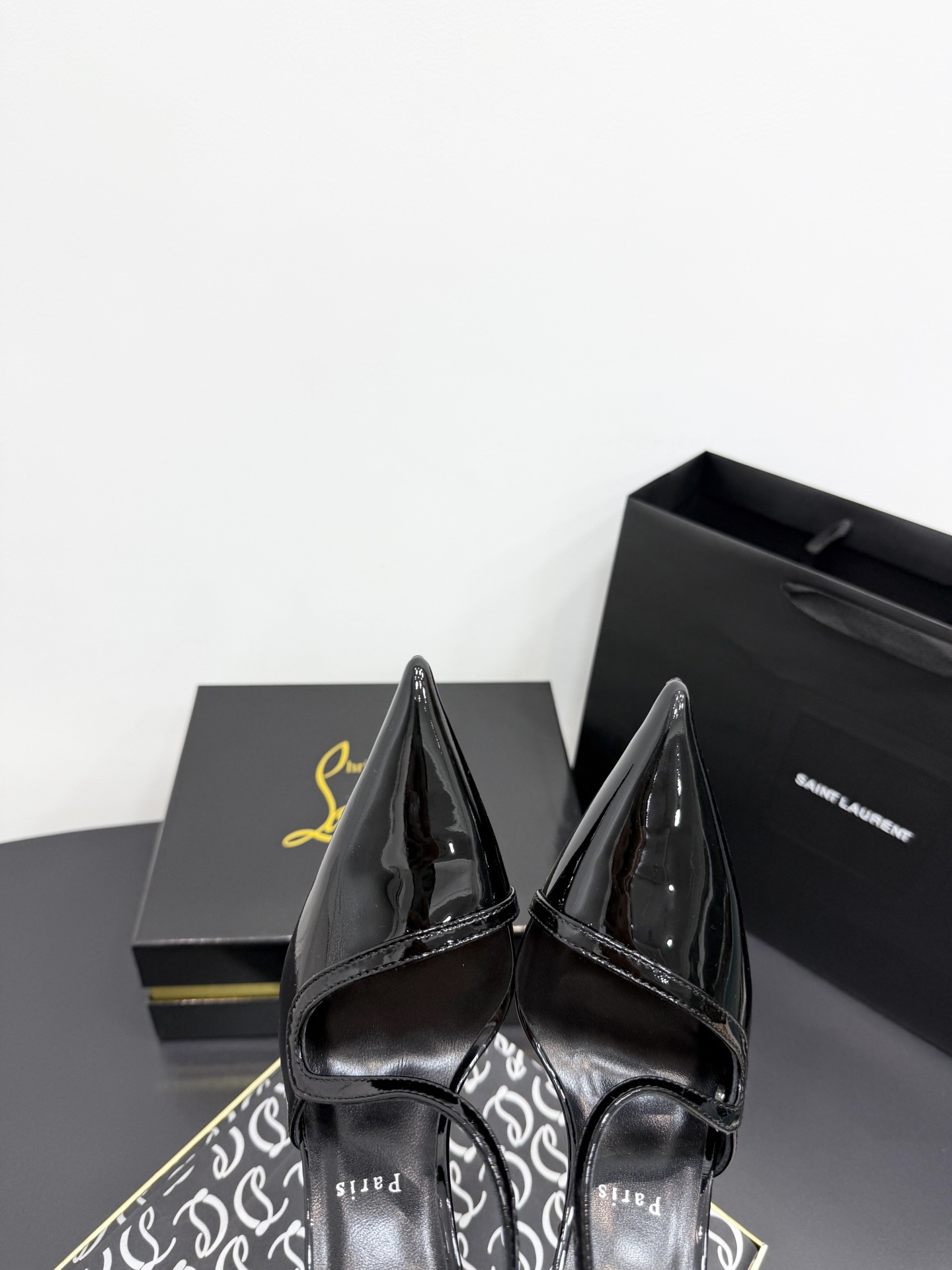 Туфли женские в стиле Christian Louboutin Rosa Z чёрного цвета
